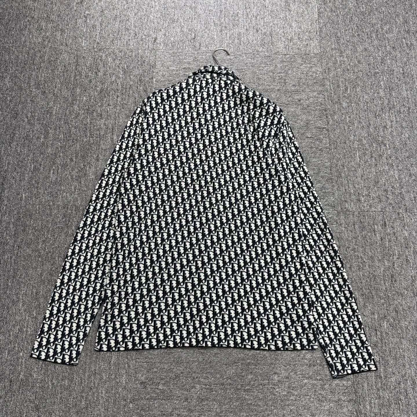 Dior Patterned Long-Sleeve Button-Up Shirt. Size US S / EU 44-46 / 1 - 6 Thumbnail