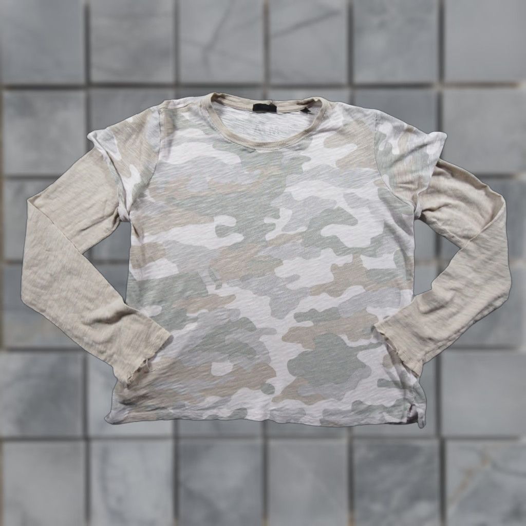 Vintage ATM Shirt Womens Large Camo Long Sleeve Lightweight Tee Distressed Worn Ladies Size L / US 10 / IT 46 - 1 Thumbnail