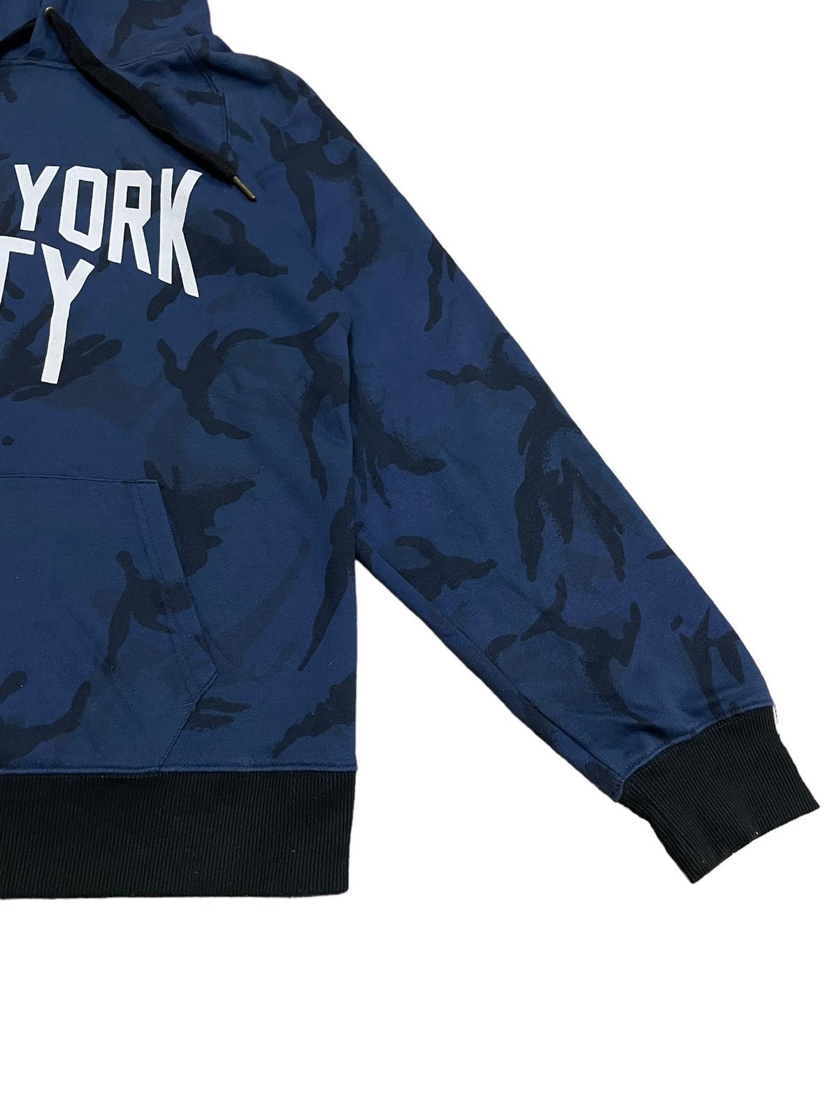 Number (N)ine Number Nine New York City Hoodie 2000s Size US L / EU 52-54 / 3 - 4 Thumbnail