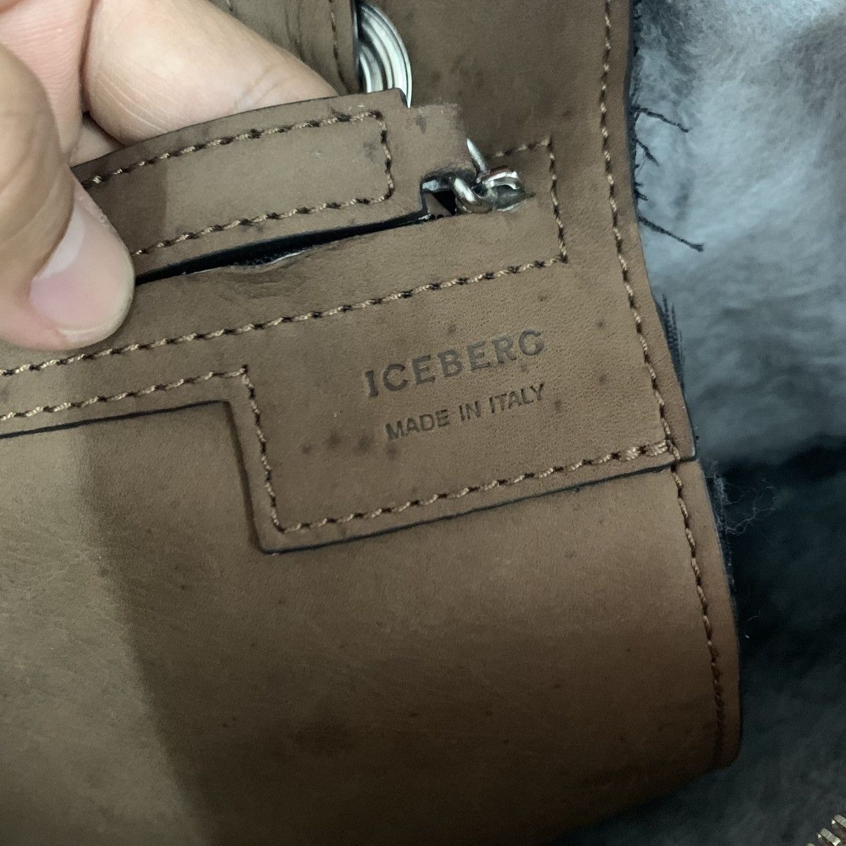 Iceberg 💥‼️HOT ITEM‼️💥Authentic Iceberg Leather Tote Bag Size ONE SIZE - 12 Thumbnail