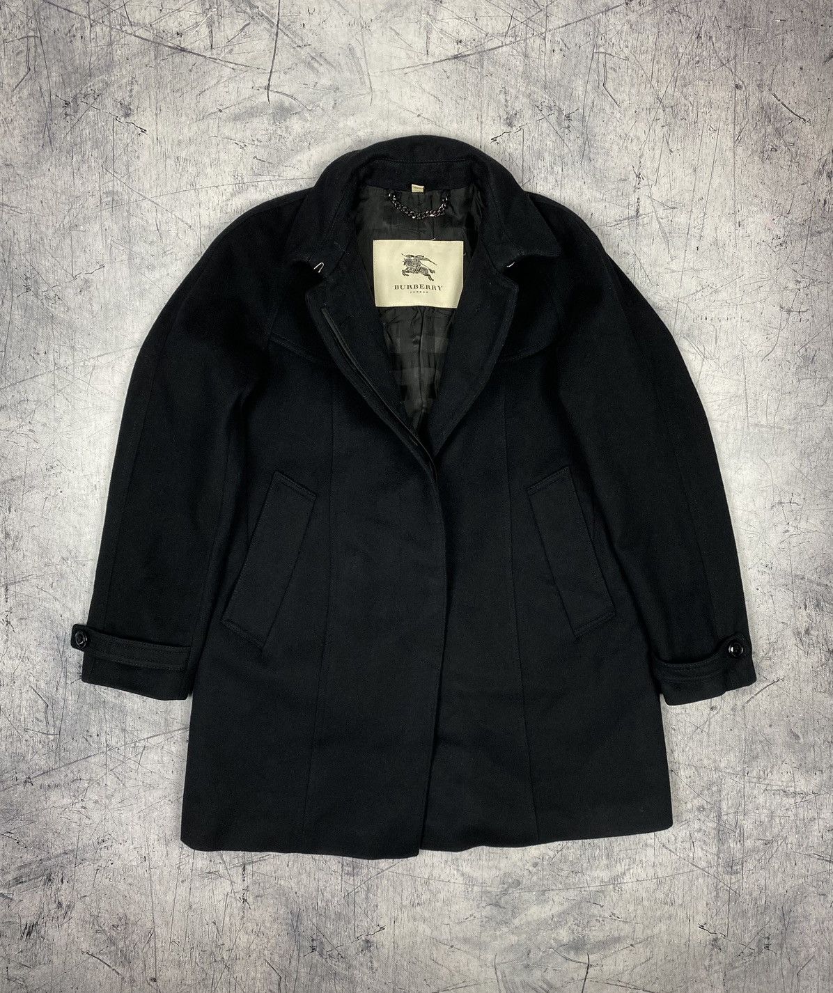 Burberry Vintage Burberry London Cashmere Coat Size M / US 6-8 / IT 42-44 - 2 Thumbnail