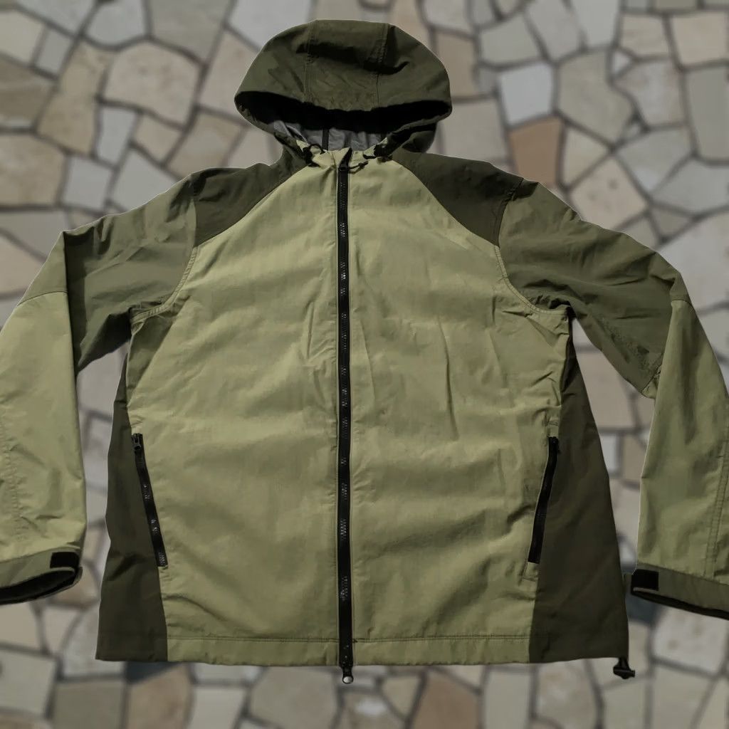 Old Navy VINTAGE Old Navy Go-H20 Hooded Windbreaker Jacket Lightweight Shell Green M 90s Mens Size US M / EU 48-50 / 2 - 1 Thumbnail