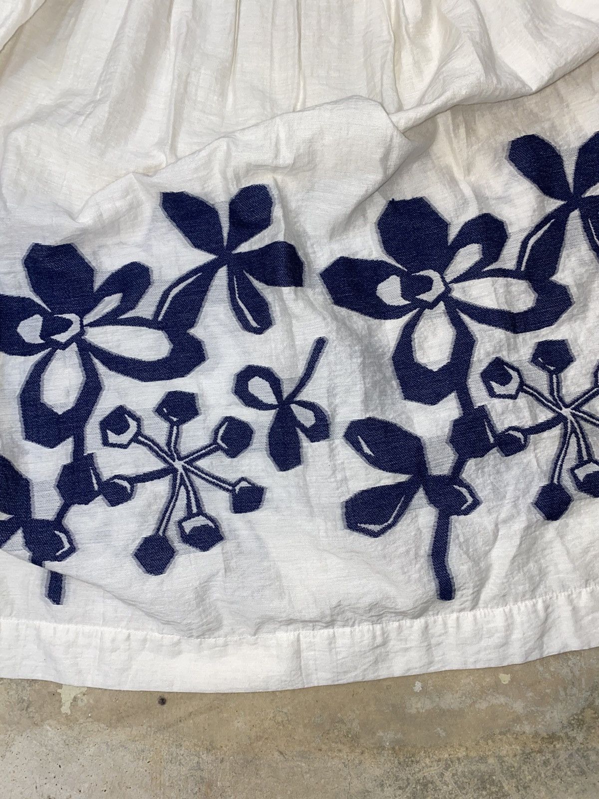 Issey Miyake Issey Miyake Midi Skirt Floral Rare Design Size 26" / US 2 / IT 38 - 3 Thumbnail