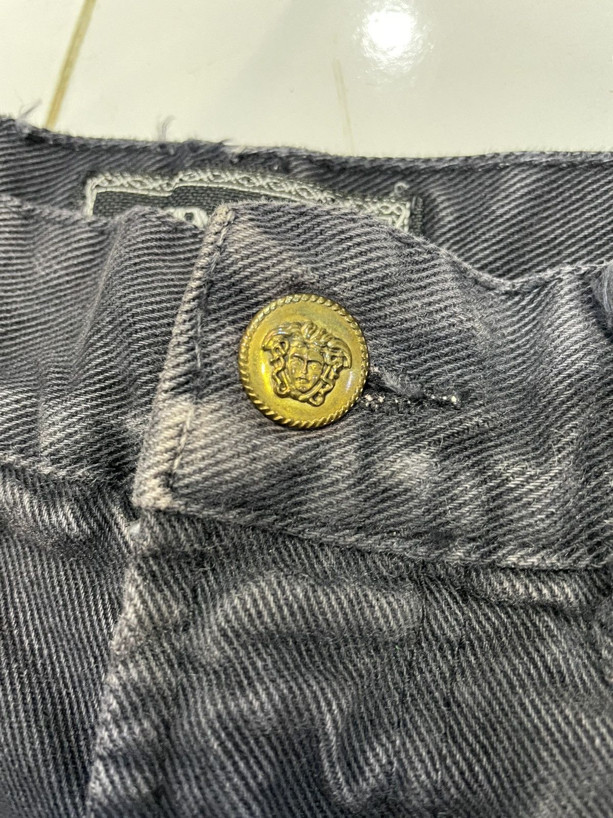 Versace Jeans Couture Vintage Luxury Denim Versace Jeans Couture Faded Pants Size US 30 / EU 46 - 6 Thumbnail