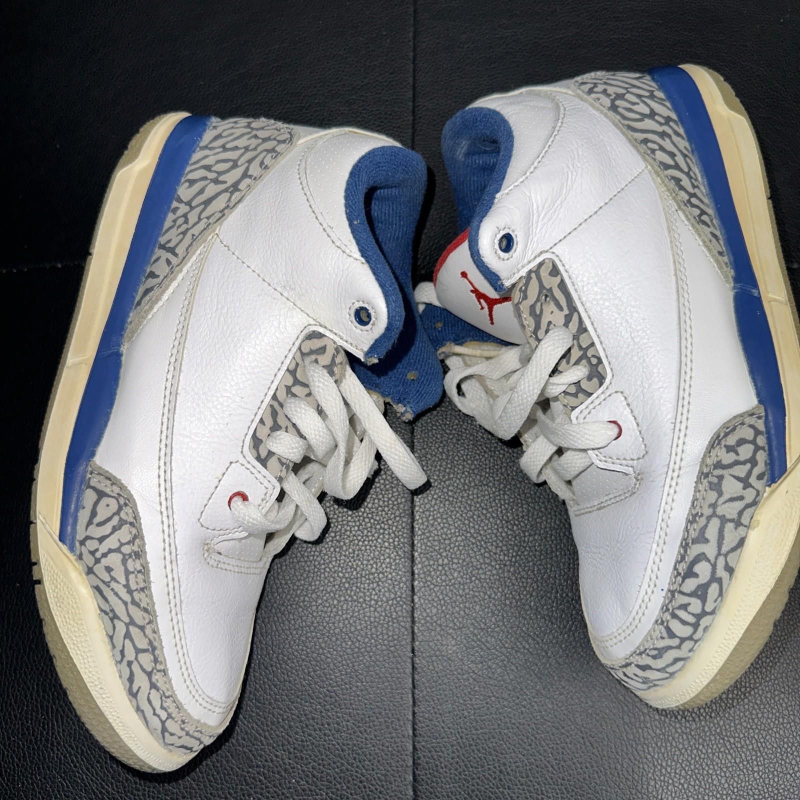 Jordan Brand Nike Air Jordan 3 Retro OG White-Fire Red-True Red-Blue 3Y Size US 5 / EU 37 - 3 Thumbnail