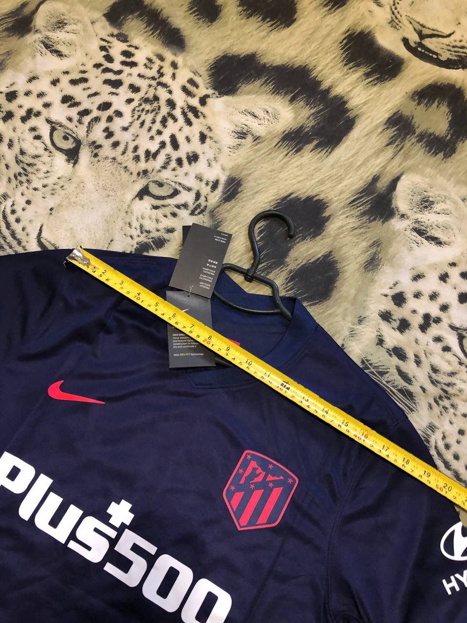 Nike ATLETICO MADRID FOOTBALL SHIRT SOCCER JERSEY NIKE Size US L / EU 52-54 / 3 - 11 Thumbnail