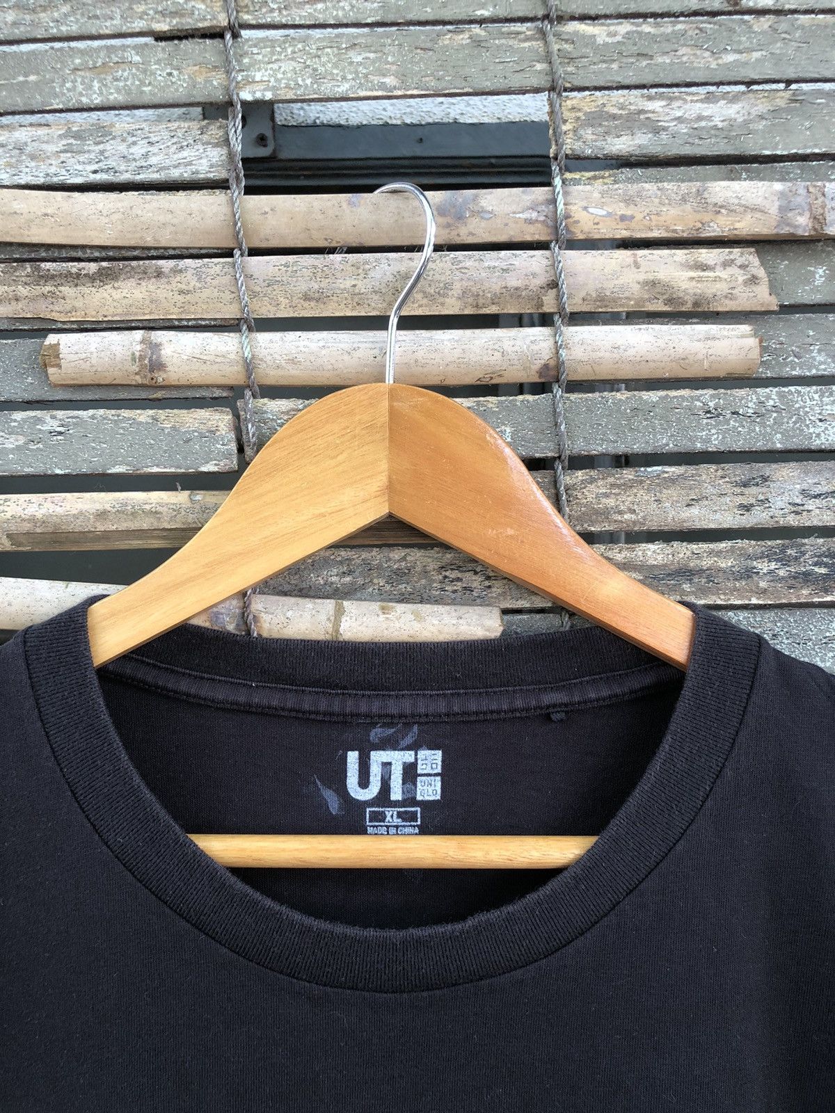 Japanese Brand × Vintage UT Uniqlo X The Matrix Movie Tshirts Size US L / EU 52-54 / 3 - 7 Thumbnail