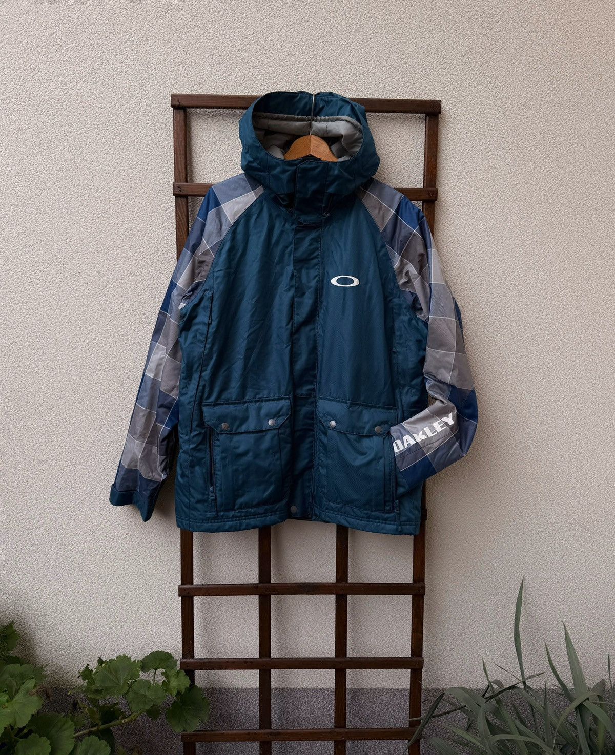 Oakley Y2K Snowboard Ski Jacket Loose Fit Vintage