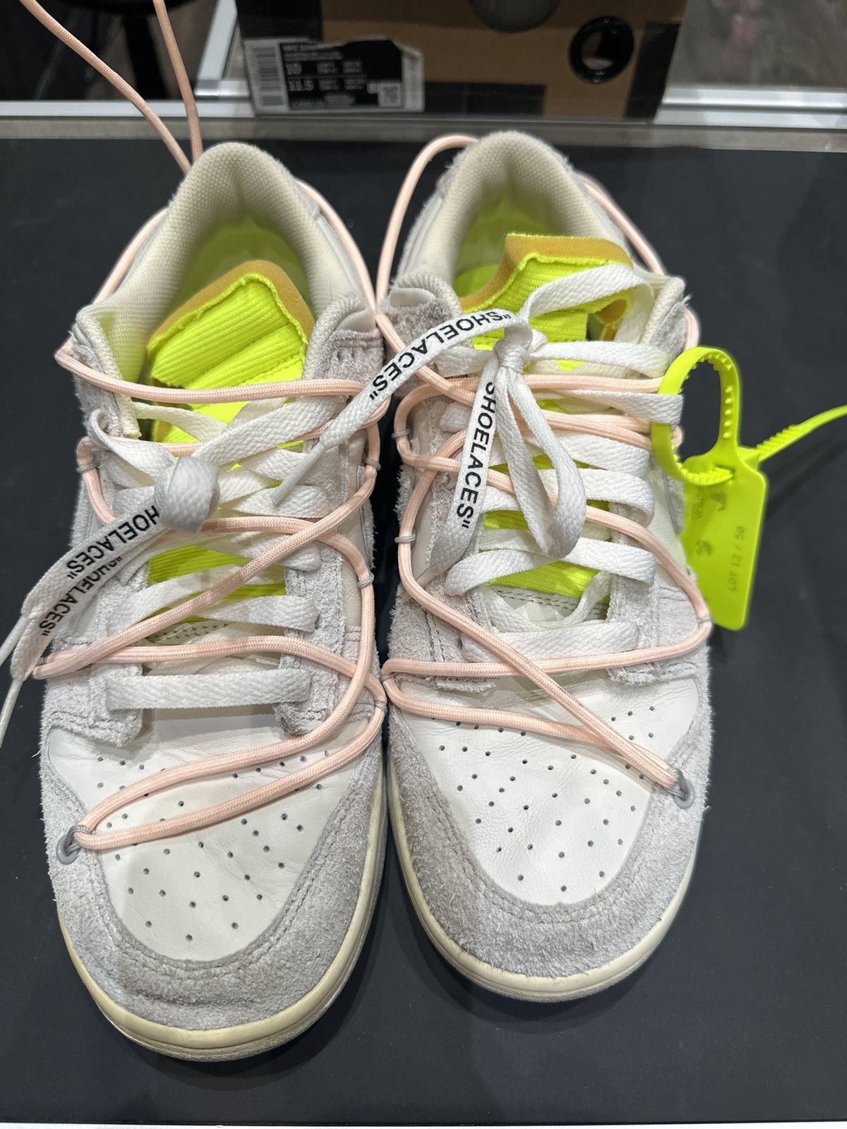 Nike × Off-White Nike Off-White Dunk Low Lot 12 Size US 9 / EU 42 - 4 Thumbnail