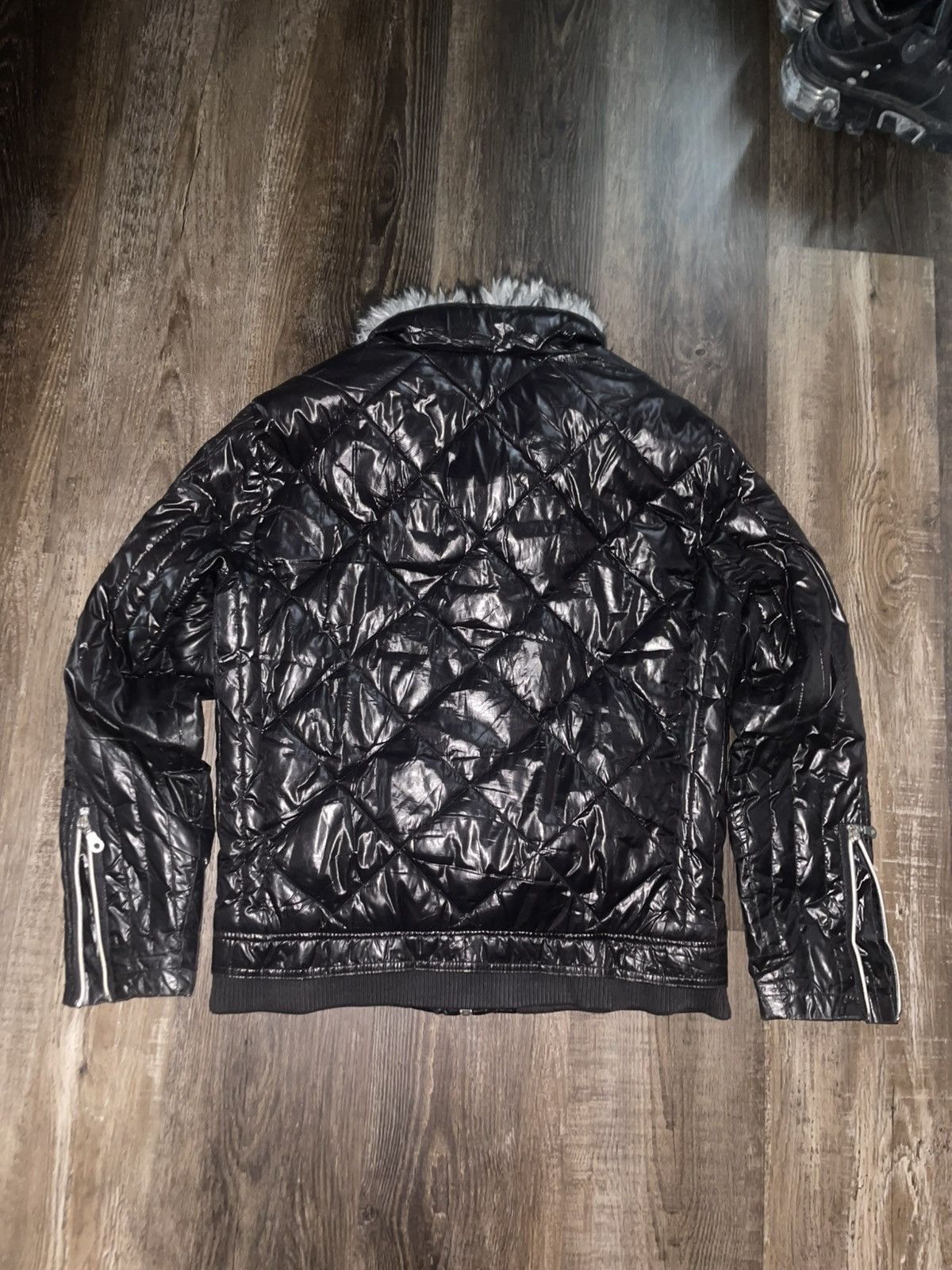 Japanese Brand Sorridere Light Puffer Jacket w/ Detachable Fur Size US M / EU 48-50 / 2 - 5 Thumbnail