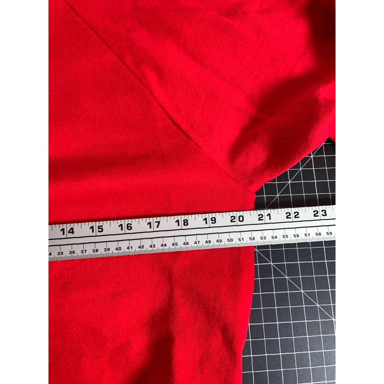 Vintage VTG 90s Sweatshirt Crewneck Adult M Red Raglan Sleeves 50/50 Cotton Polyester USA Vintage Mens Size US M / EU 48-50 / 2 - 6 Thumbnail