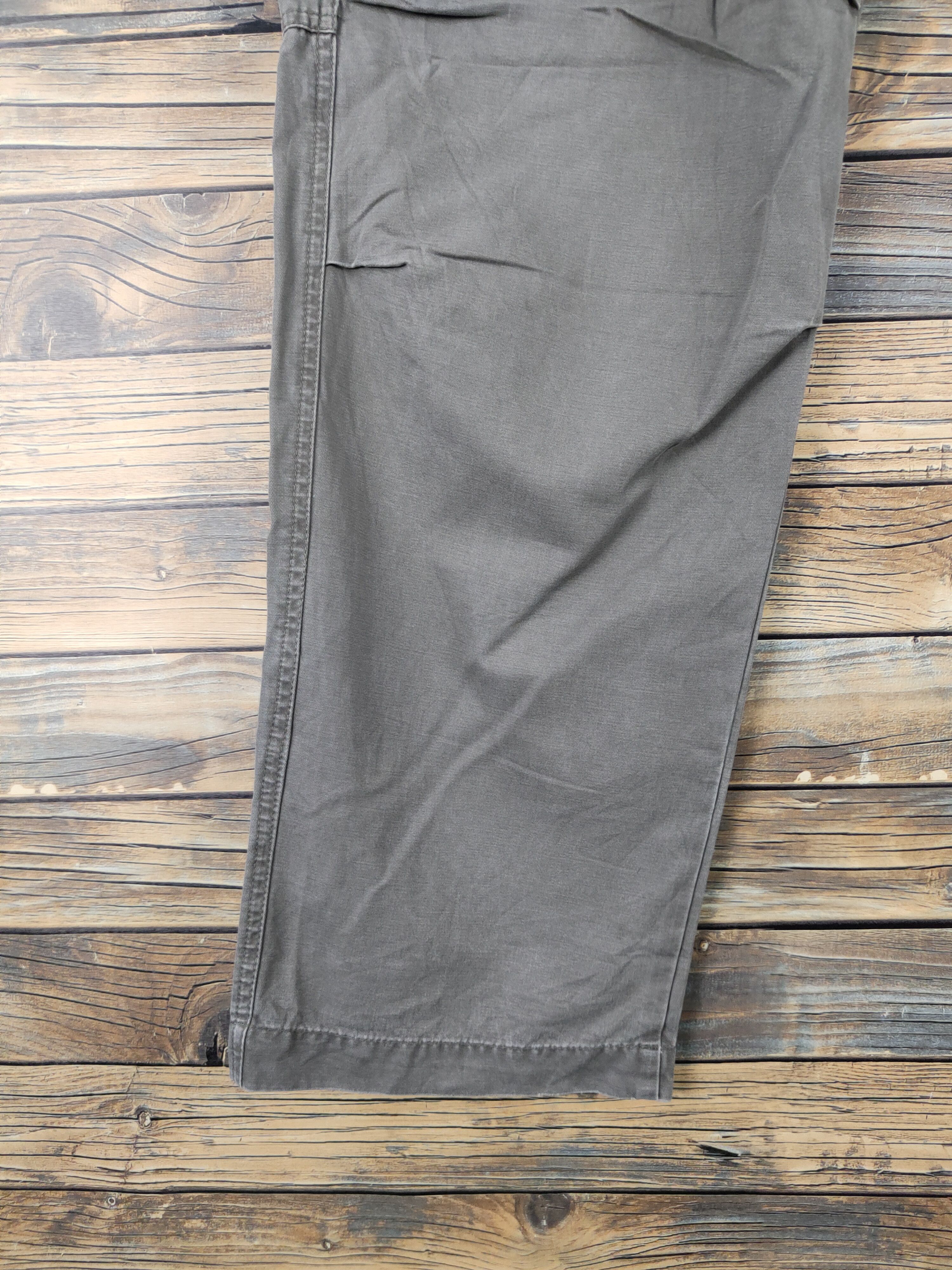 Japanese Brand Uniqlo Green Faded Multipocket Tactical Cargo Pants #W2096 Size US 35 - 4 Thumbnail