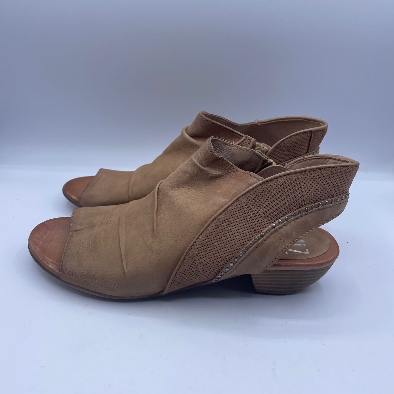 Other Miz Mooz Cailey Spring Heel Sandals Sand Leather Womens 42 Size US 10.5 / IT 40.5 - 3 Thumbnail