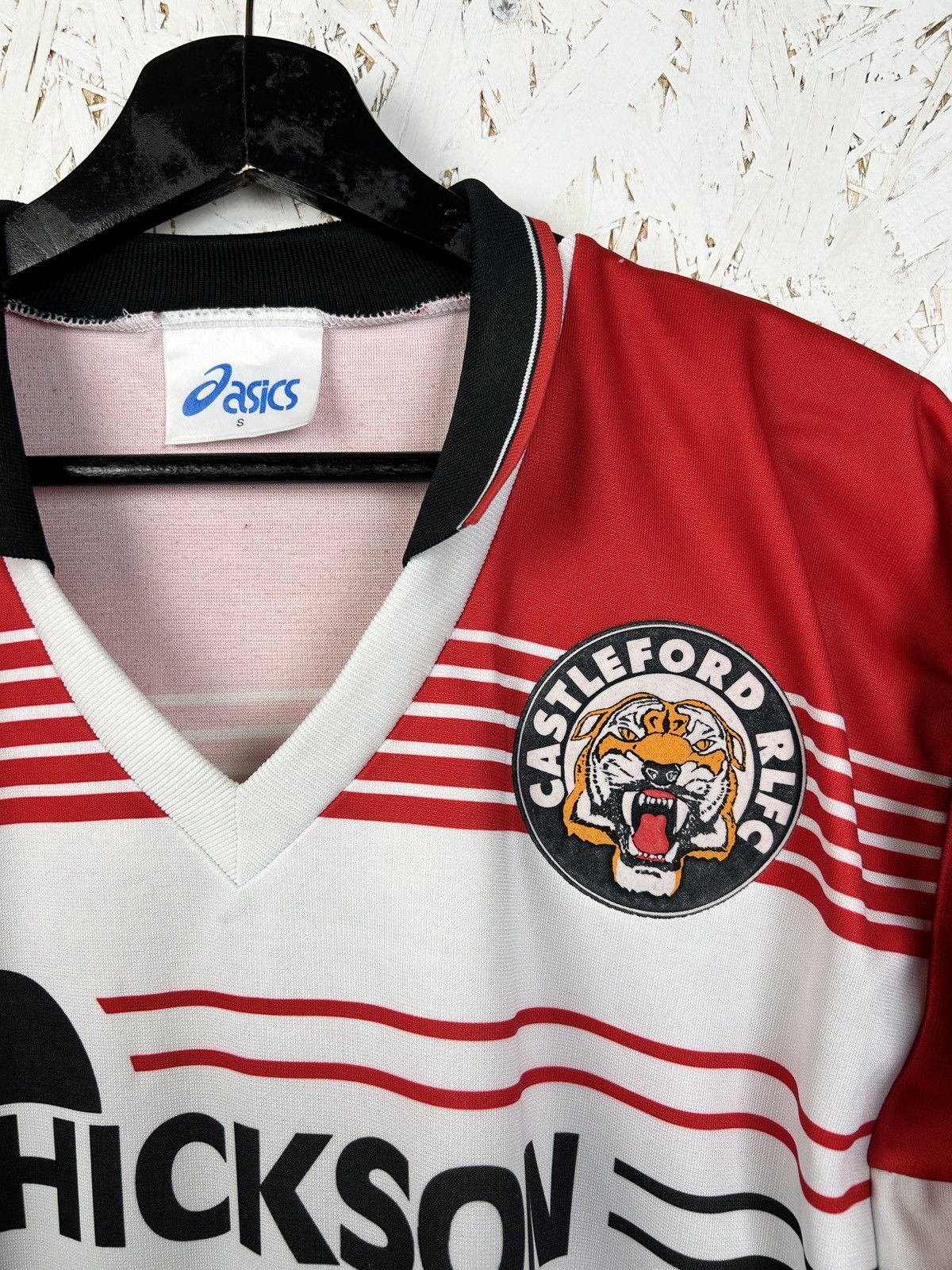 Asics Vintage Asics Castleford Tigers 1995/96 Rugby League Jersey Size US S / EU 44-46 / 1 - 2 Thumbnail