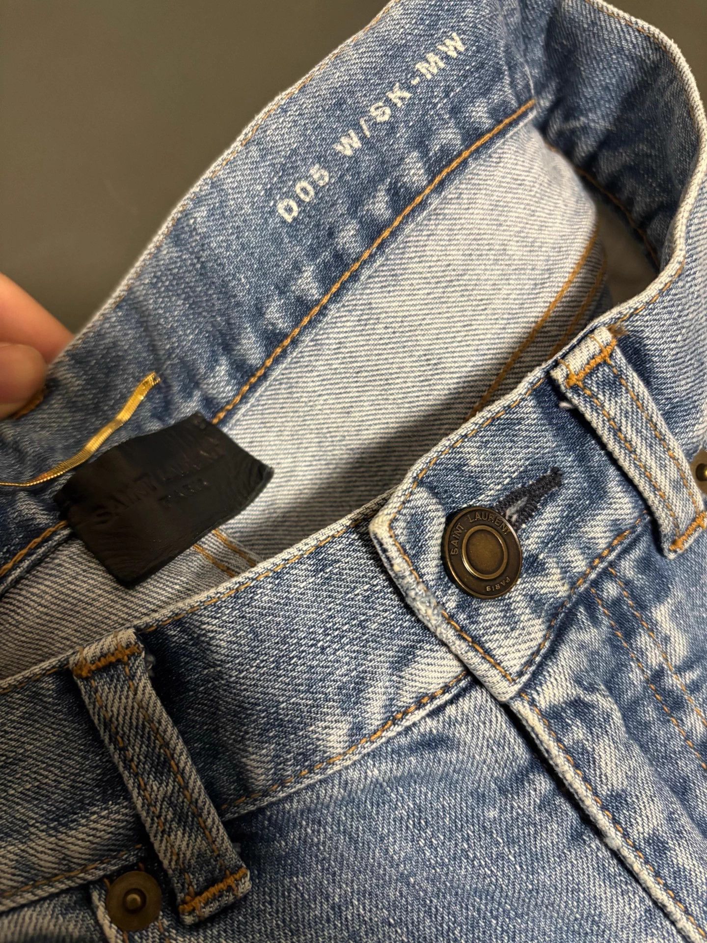 Saint Laurent Paris Saint Laurent Vaccarello Light Blue Distressed Jeans 28 Size 28" / US 6 / IT 42 - 4 Thumbnail