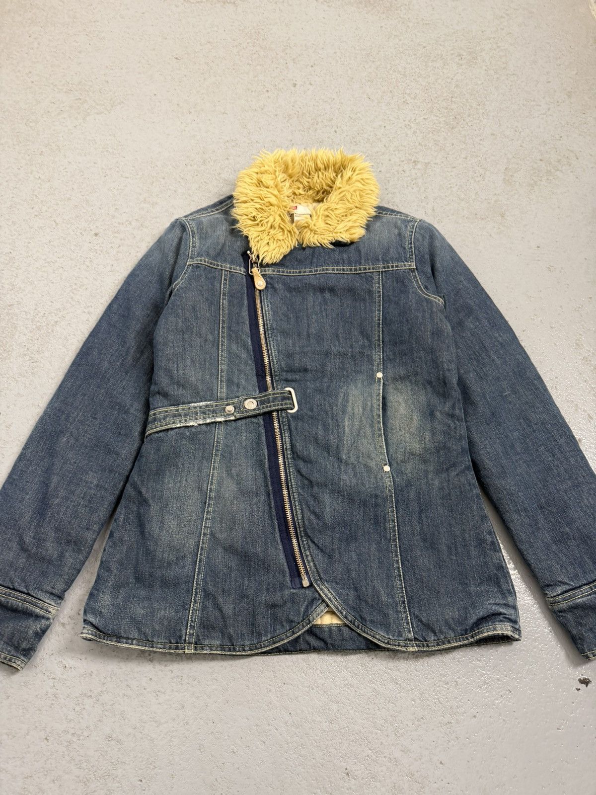 Diesel Vintage Diesel Fur Deconstructed Belted Denim Jacket Size L / US 10 / IT 46 - 5 Thumbnail
