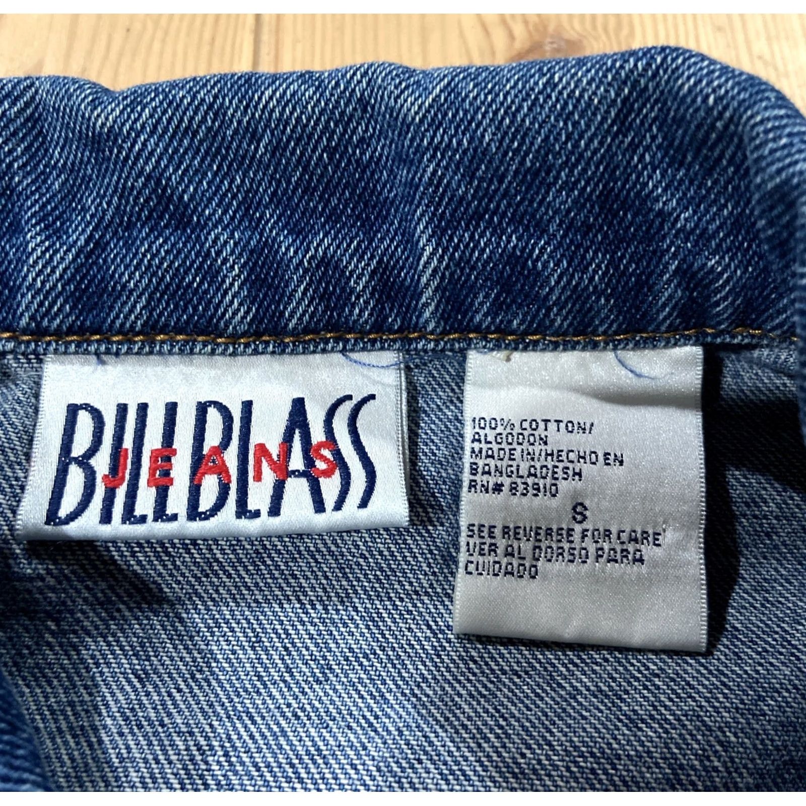 Bill Blass VINTAGE Bill Blass Denim Jean Jacket Shirt Jacket S Blue 1990s Grunge Mens Womens Boys Girls Size 28" / US 6 / IT 42 - 2 Thumbnail