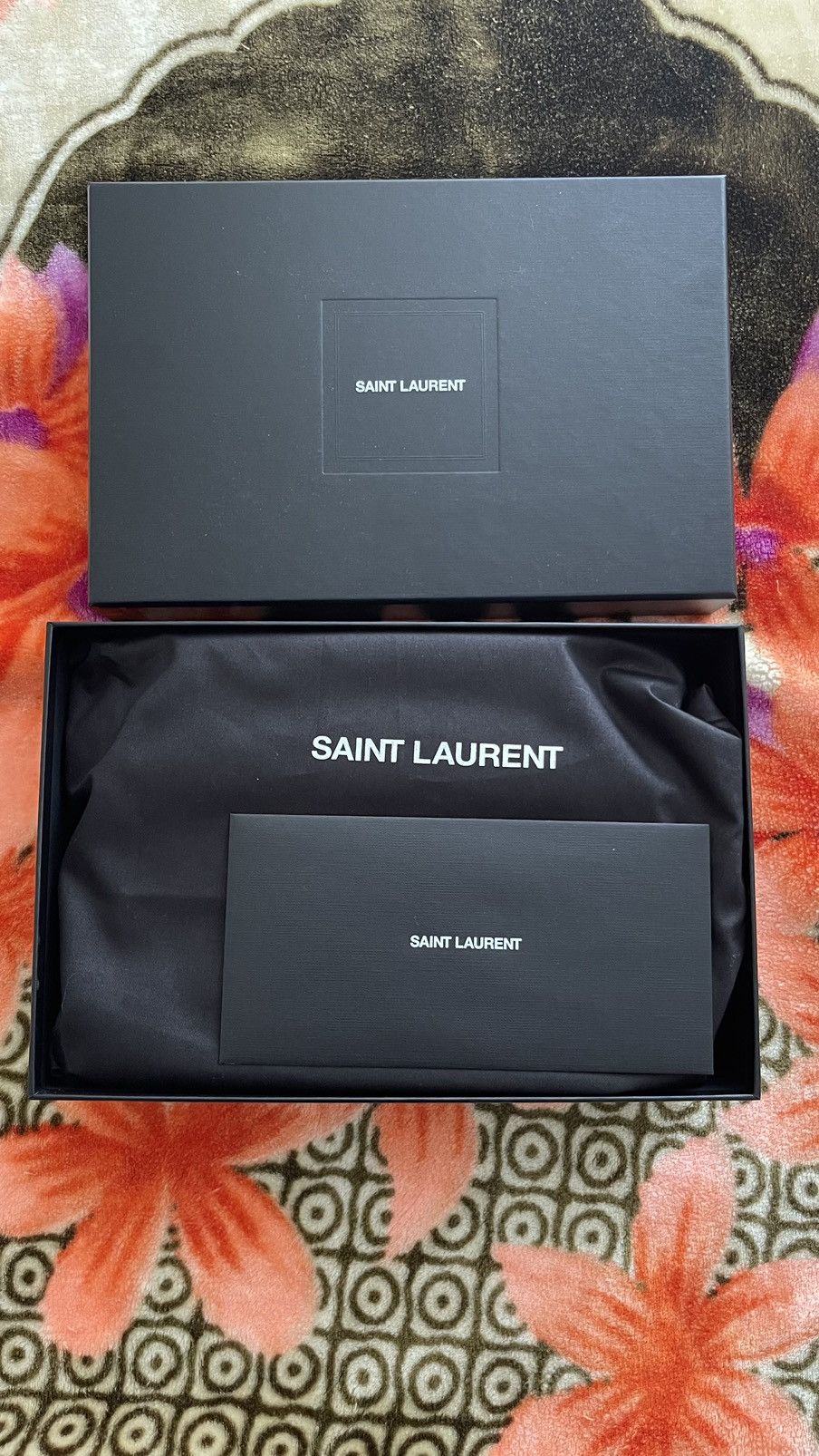 Yves Saint Laurent Yves Saint Laurent Size ONE SIZE - 9 Thumbnail