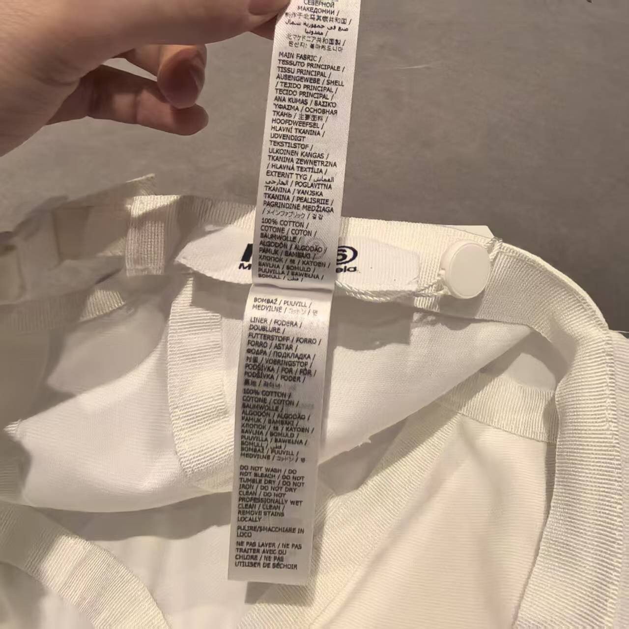 Maison Margiela NWT MM6 logo label cap white unisex Size ONE SIZE - 9 Thumbnail