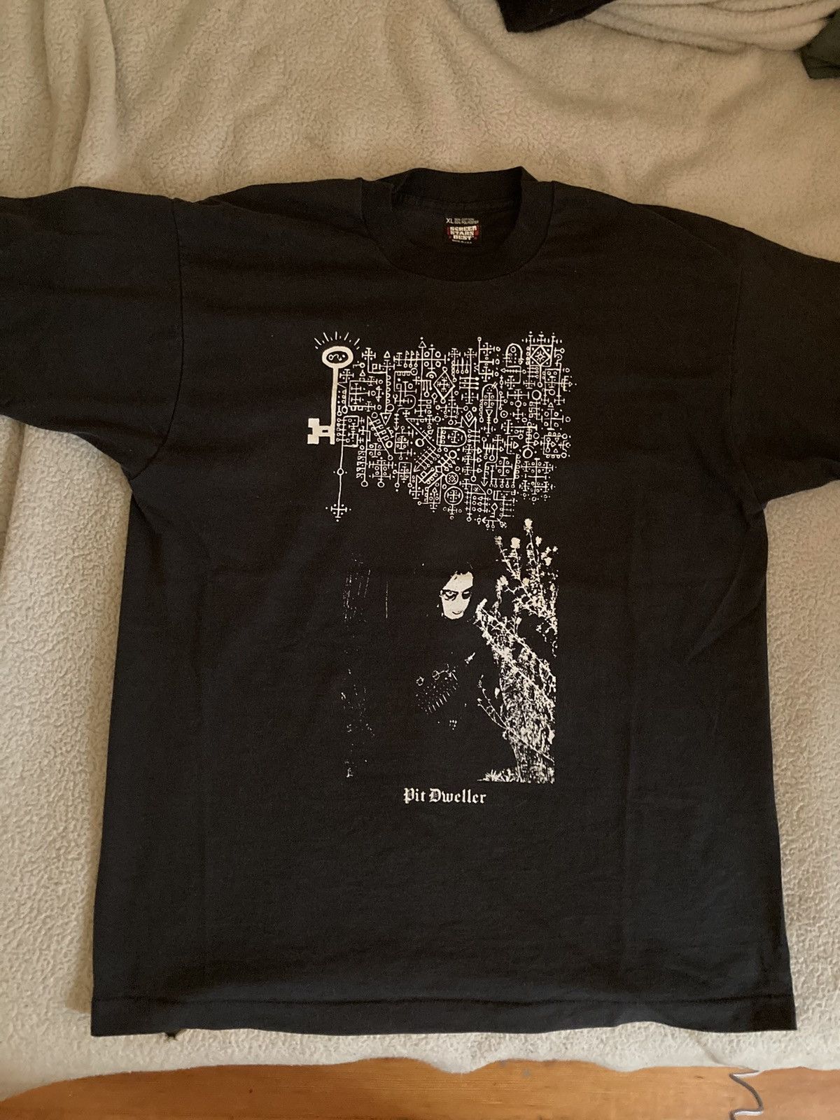 Band Tees × Vintage Keys to the Astral Gates and Mystic Doors 