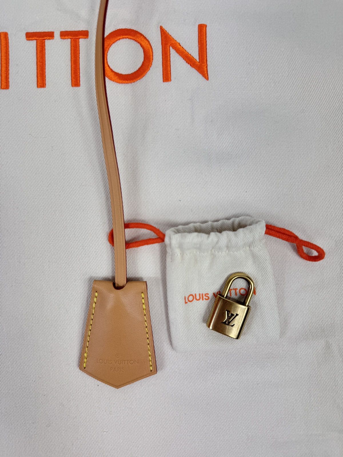Louis Vuitton 1/200 LIMITED SPEEDY P9 BANDOULIERE 40 M17002 BAG Size ONE SIZE - 15 Thumbnail
