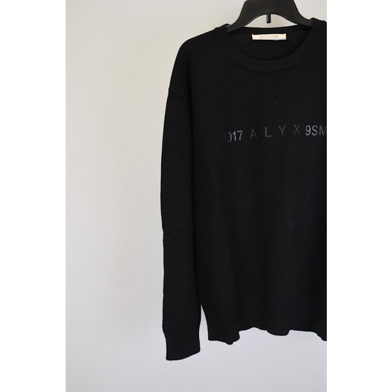 1017 ALYX 9SM o1rshd1 Logo Crewneck in Black Size US XL / EU 56 / 4 - 5 Thumbnail