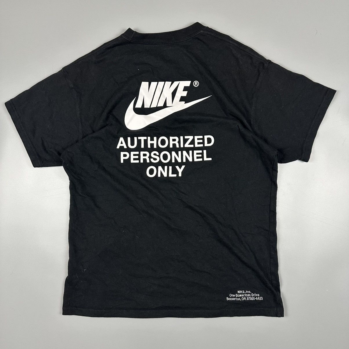 Nike NIKE AUTHORISED PERSONNEL ONLY T-SHIRT Size US L / EU 52-54 / 3 - 1 Thumbnail
