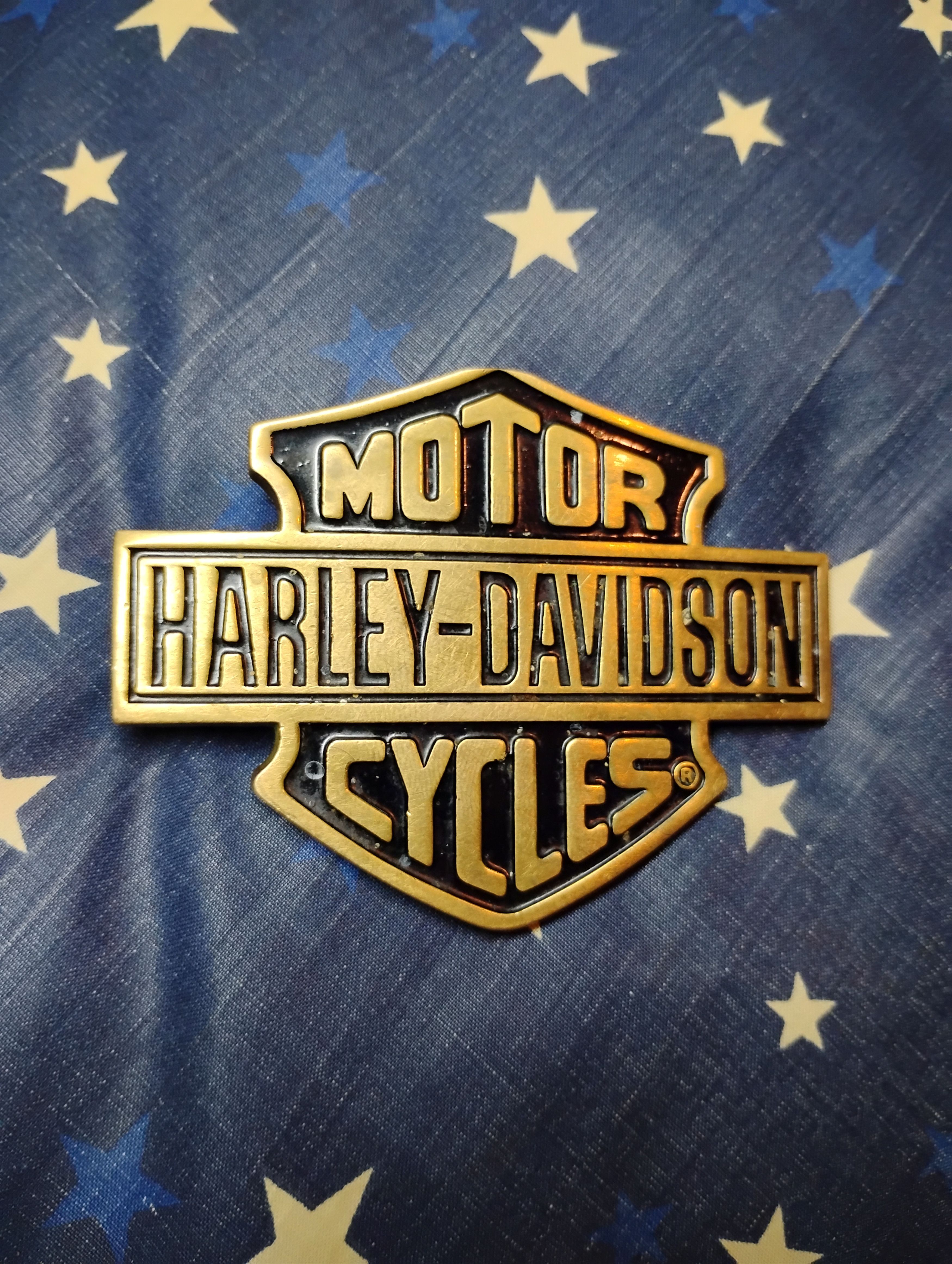Harley Davidson Vintage black and brass Harley Davidson belt buckle Size ONE SIZE - 1 Thumbnail