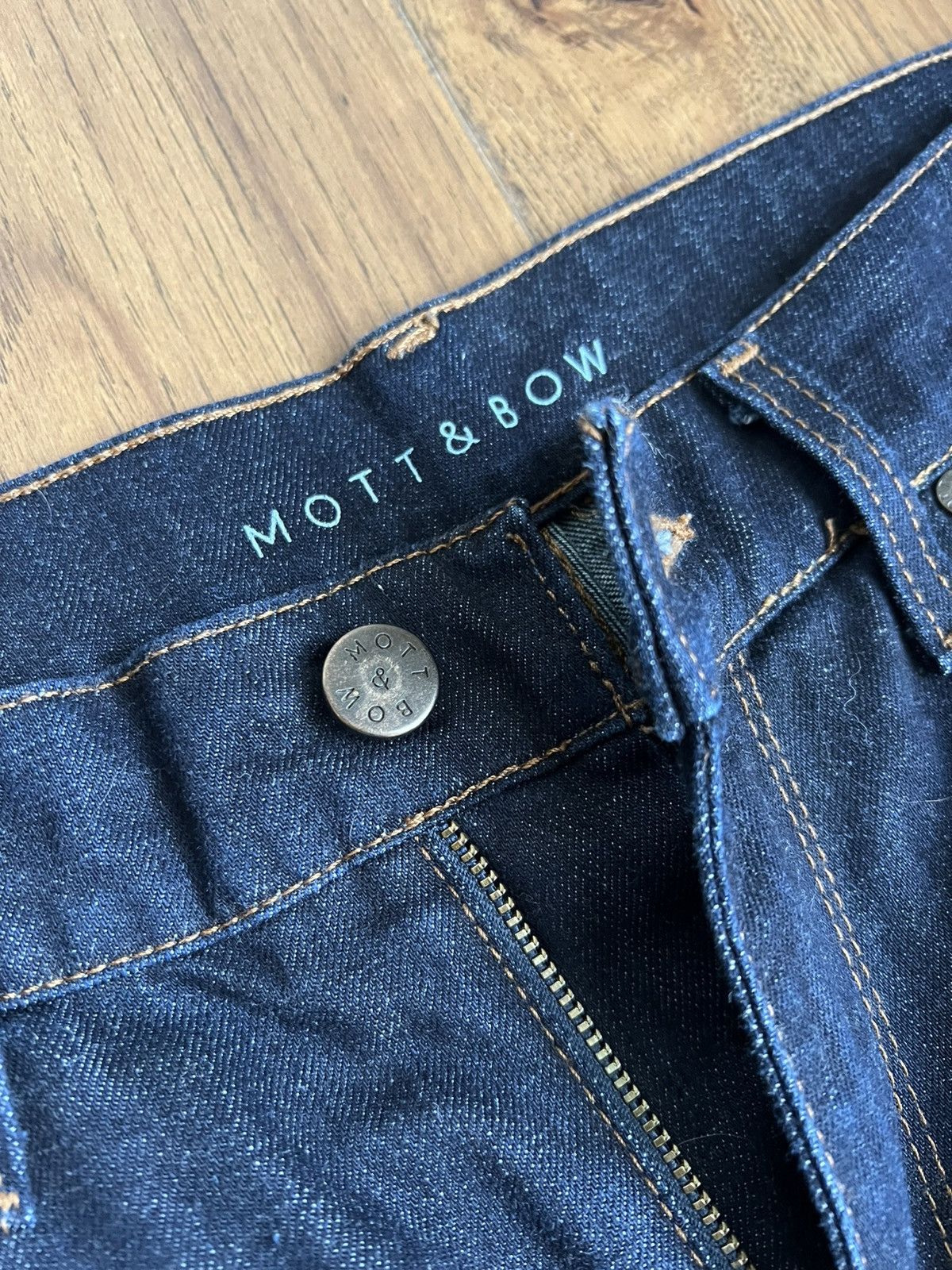 Mott & Bow Mott and Bow Raw Denim Slim Gently worn 32 x 32. Size US 32 / EU 48 - 1 Thumbnail