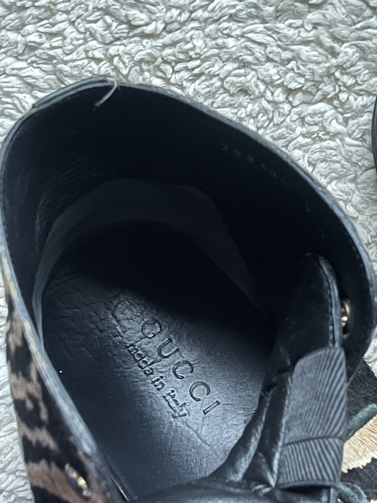 Gucci Gucci pony hair leather tiger print hi top sneakers Size US 9 / EU 42 - 19 Thumbnail