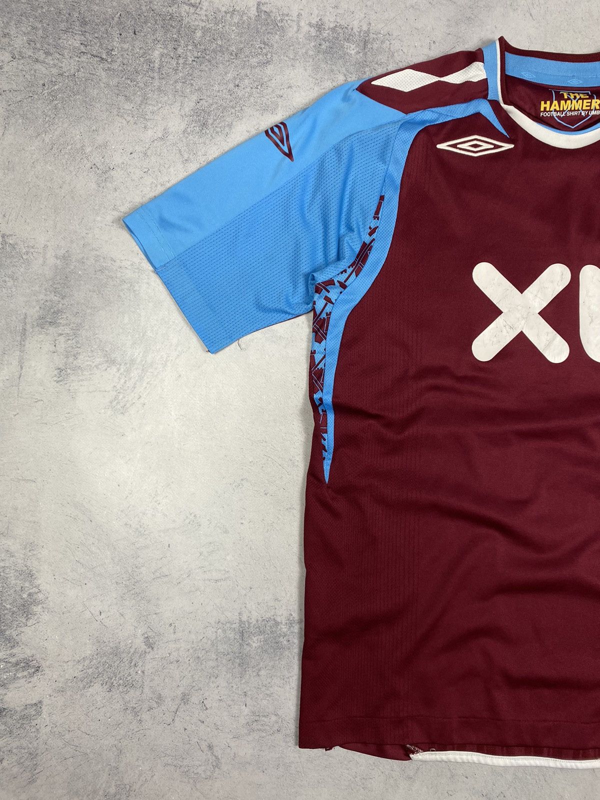 Umbro Umbro WEST HAM UNITED 2007 2008 HOME FOOTBALL SOCCER JERSEY Size US M / EU 48-50 / 2 - 3 Thumbnail