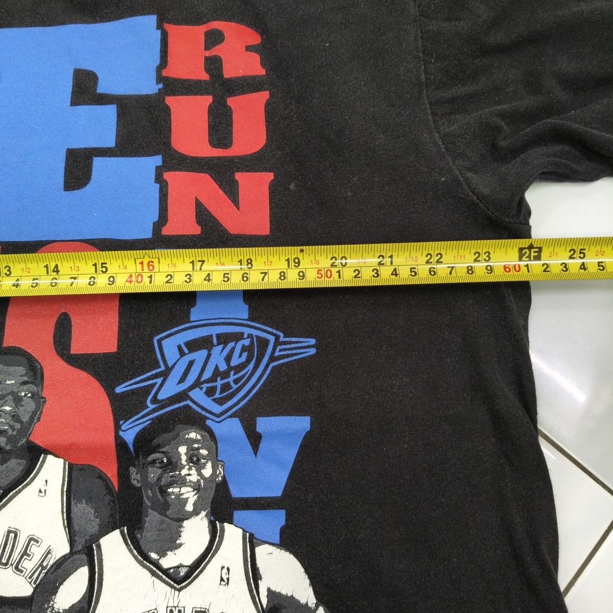 NBA NBA Oklahoma City Thunder We Run This Tshirt Size US L / EU 52-54 / 3 - 12 Thumbnail