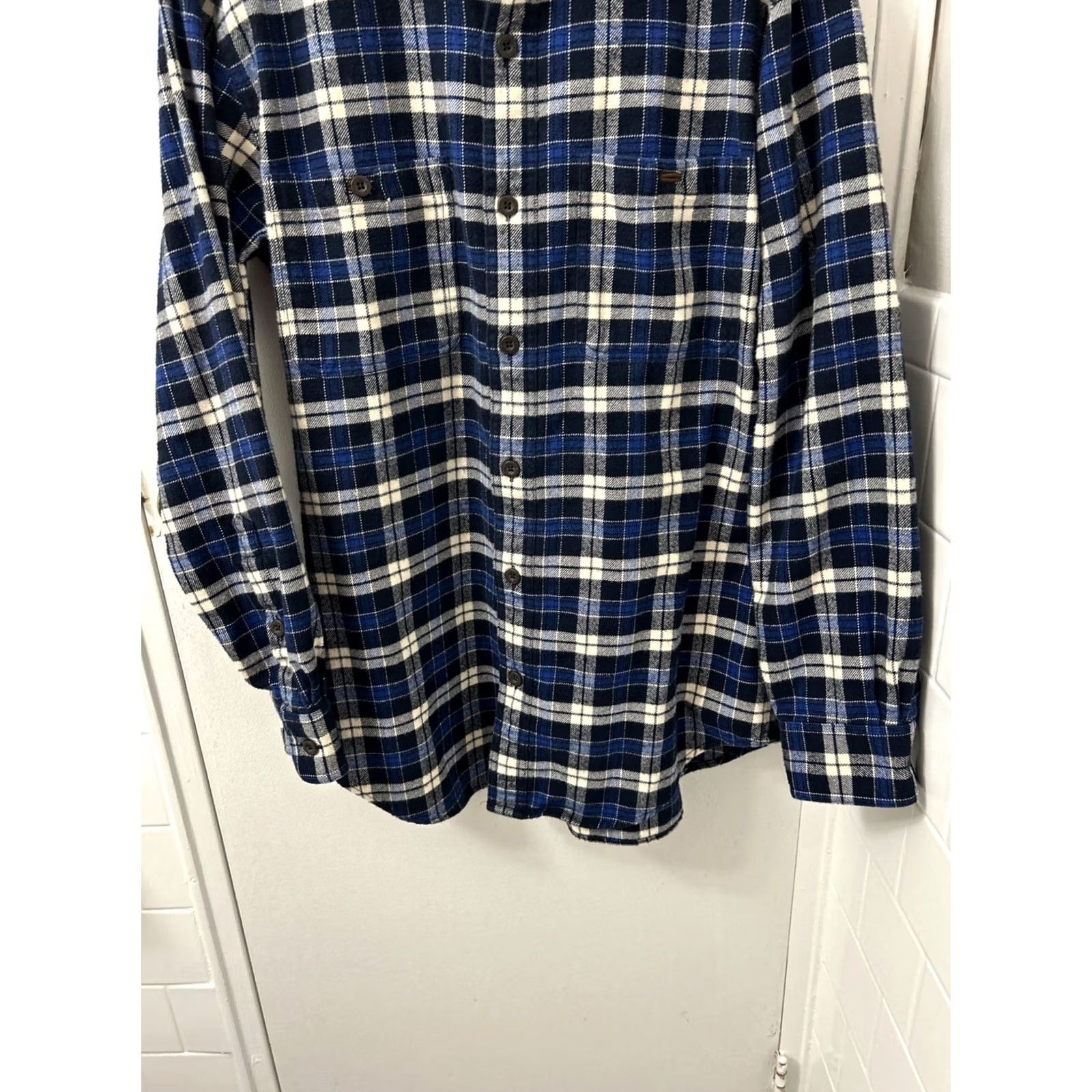 Orvis VINTAGE Orvis Perfect Flannel Shirt Mens M Blue Heavyweight Plaid Button Down L/S Size US M / EU 48-50 / 2 - 3 Thumbnail