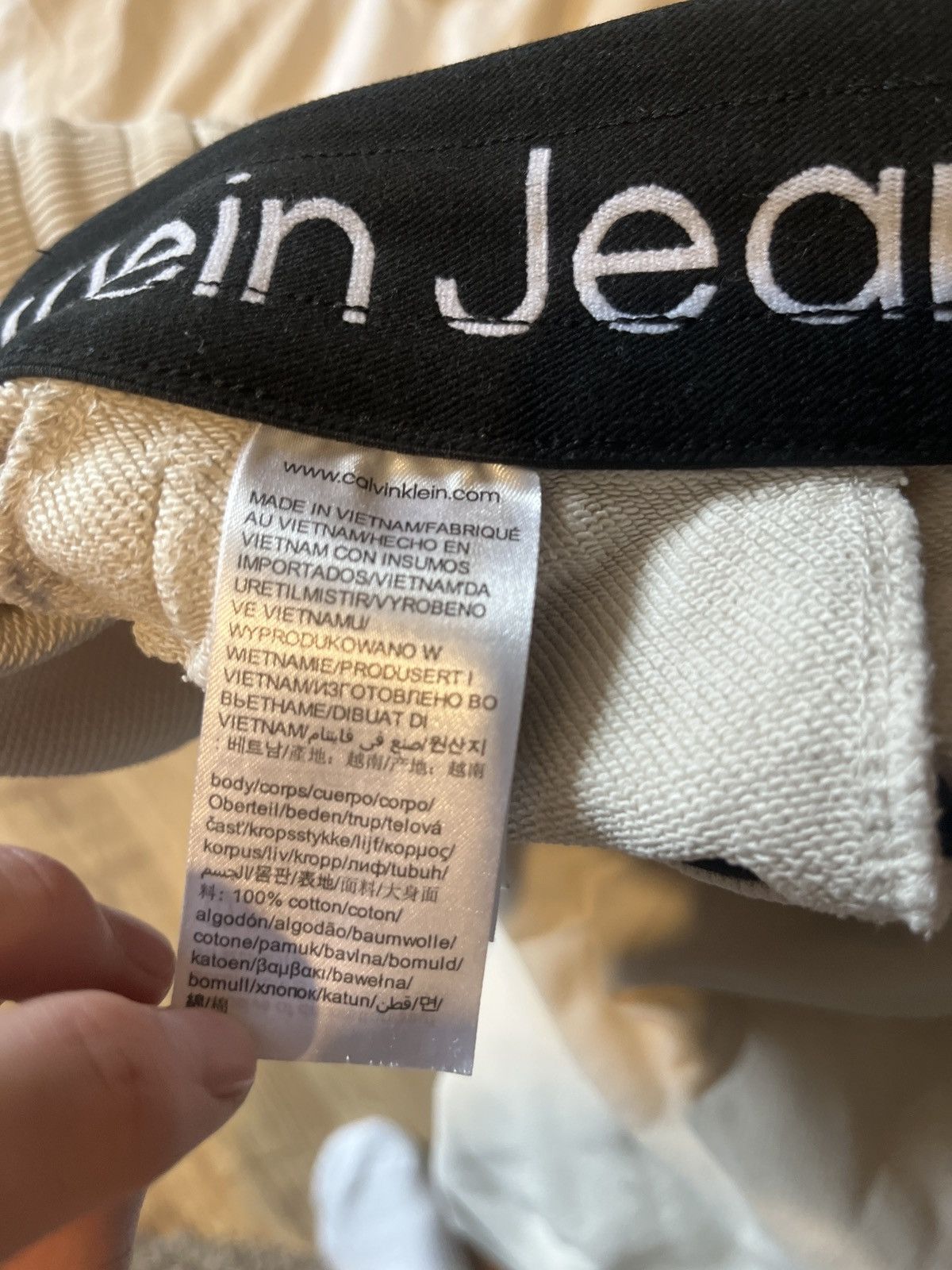 Calvin Klein Calvin Klein Jeans sweatpants Size US 30 / EU 46 - 5 Thumbnail