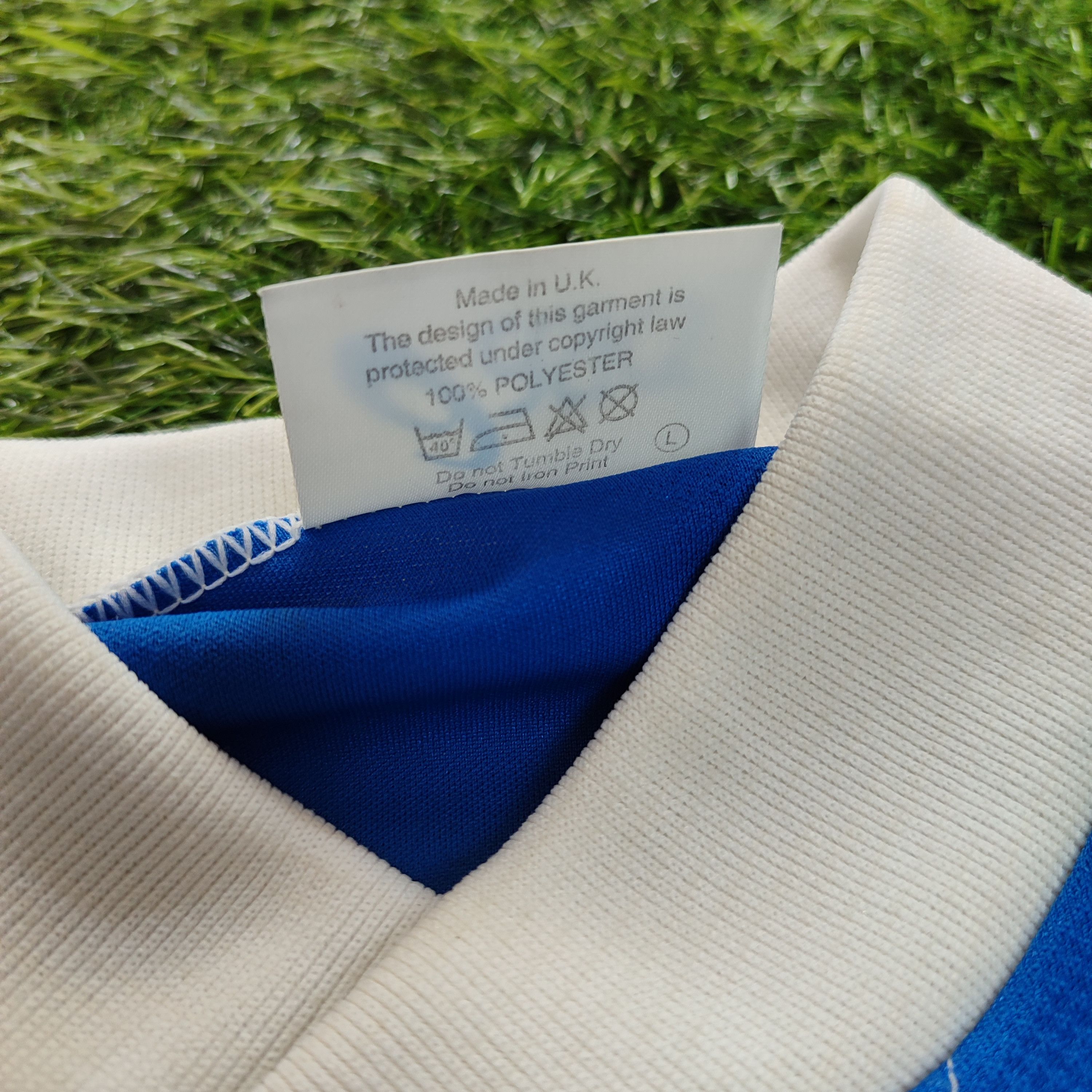 Asics × Vintage Asics Portsmouth home 1995-96 Soccer Jersey Size US S / EU 44-46 / 1 - 3 Thumbnail