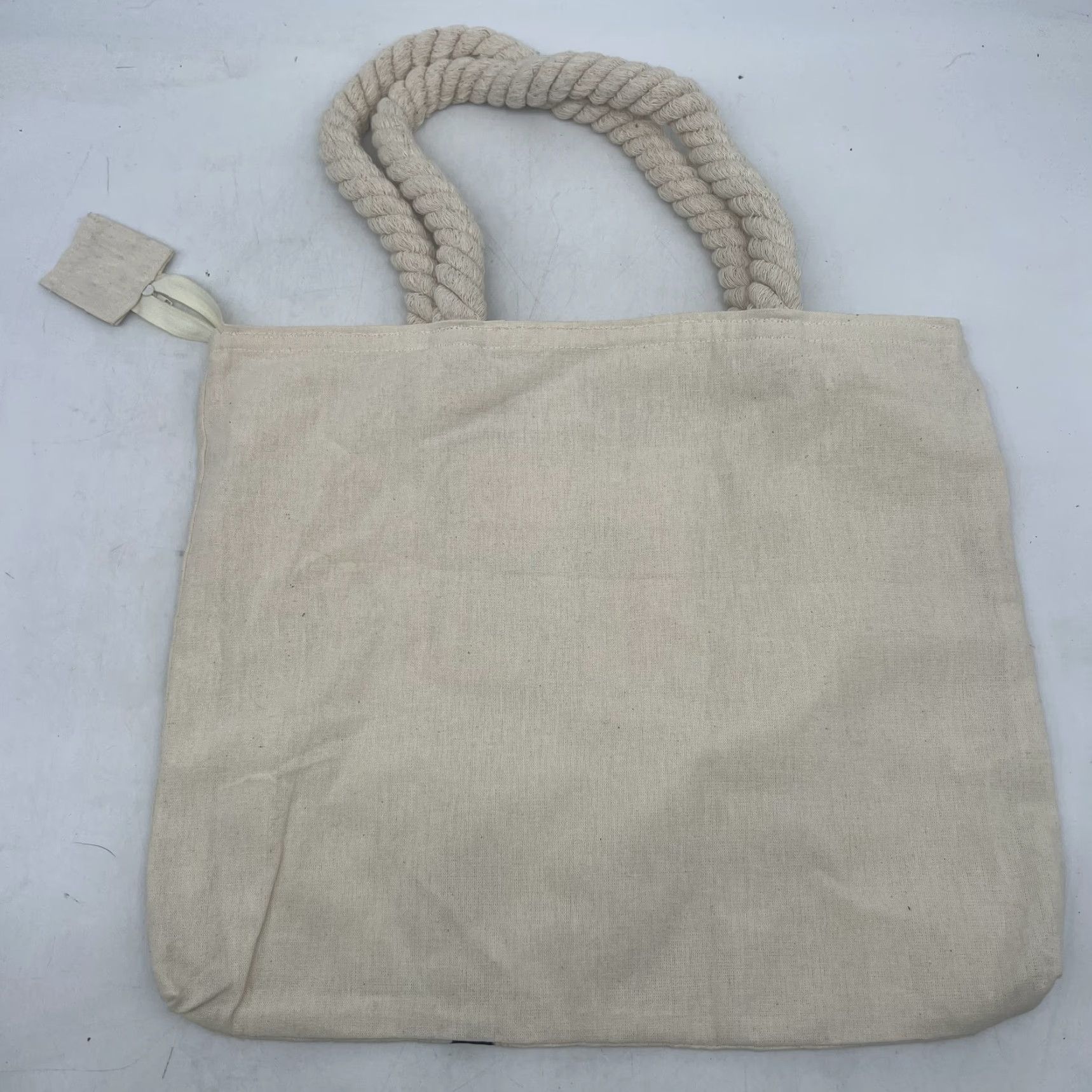 Vintage Vintage Ivory Canvas Tote Bag Women 13x15 Lady Print Inner Zipper Pockets Casual Size ONE SIZE - 4 Thumbnail