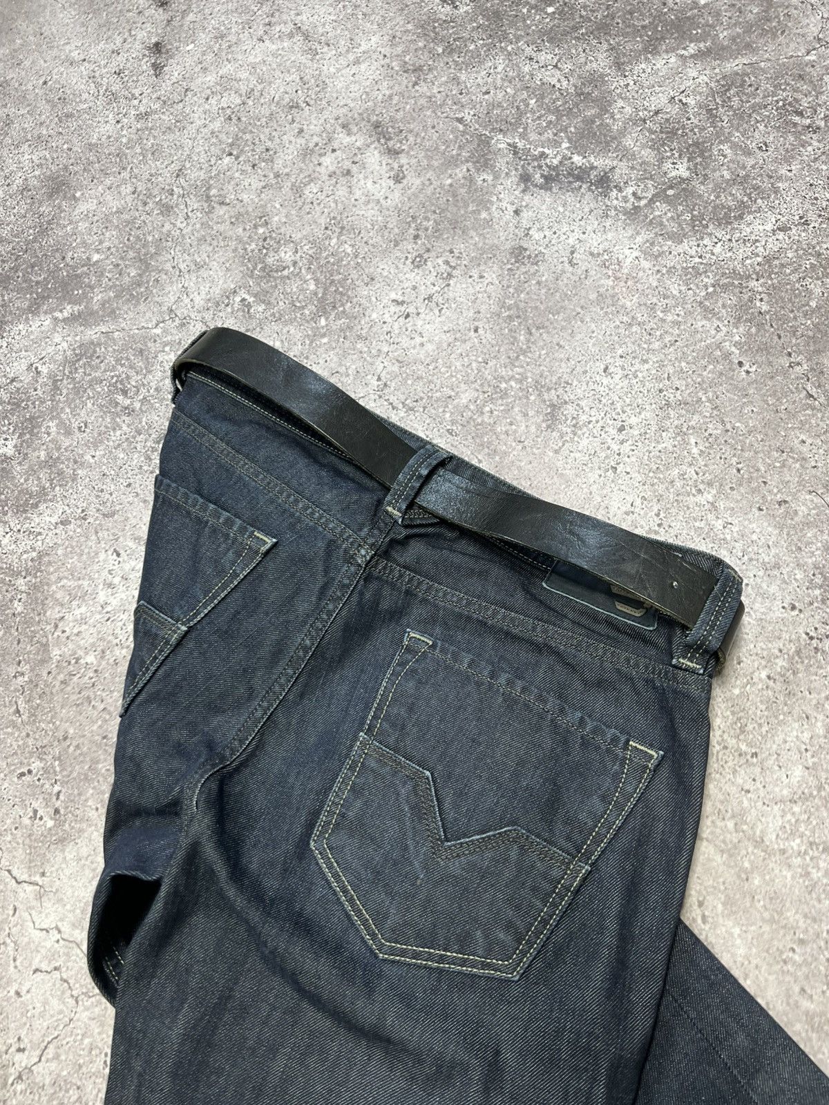 Diesel Vintage Diesel Leather Belt Monogram Big Logo Japanesse Y2K Size ONE SIZE - 8 Thumbnail