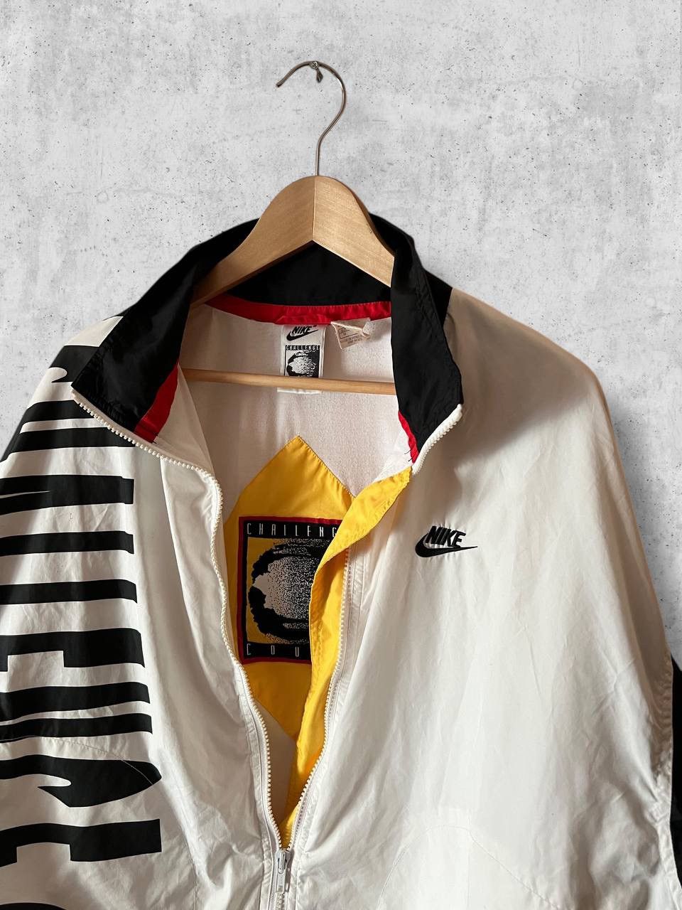 Vintage Nike Track Jacket Challenge Court nylon logo swoosh retro Size US M / EU 48-50 / 2 - 3 Thumbnail