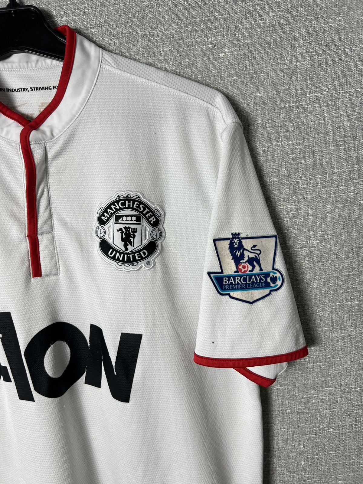 Nike Nike Manchester United 2012 /2013 #20 V. Persie Jersey Shirt Size US M / EU 48-50 / 2 - 14 Thumbnail