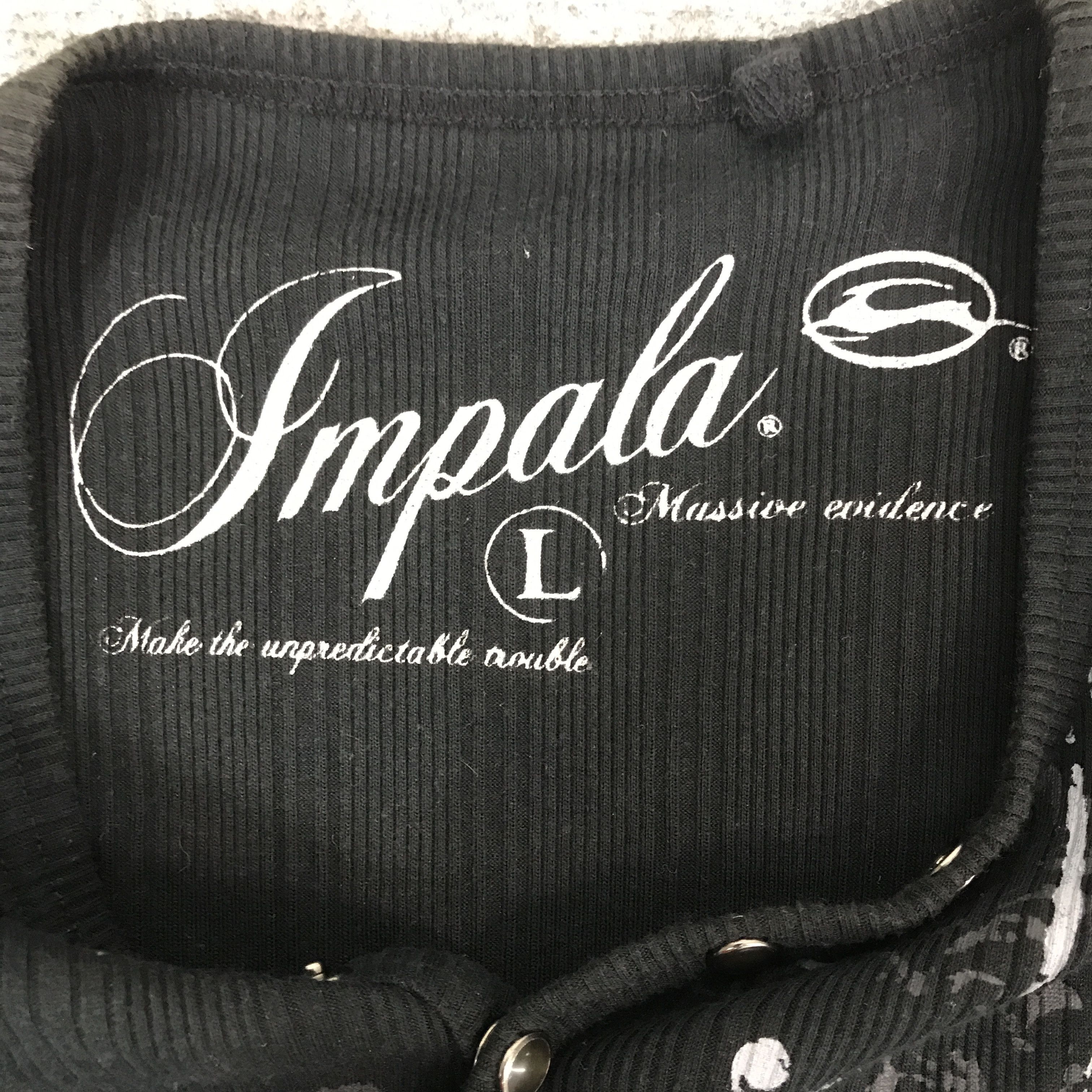 Japanese Brand Gothic punk design impala multi button T-shirt Size US L / EU 52-54 / 3 - 9 Thumbnail