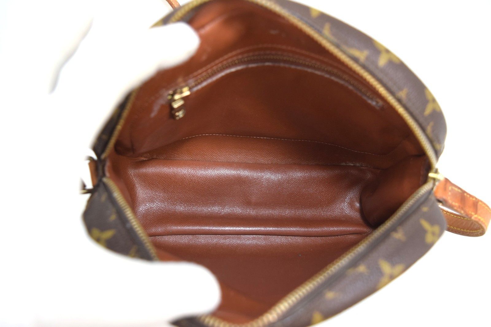 Louis Vuitton LV Senlis Crossbody Bag Monogram Canvas M51222 Size ONE SIZE - 12 Thumbnail