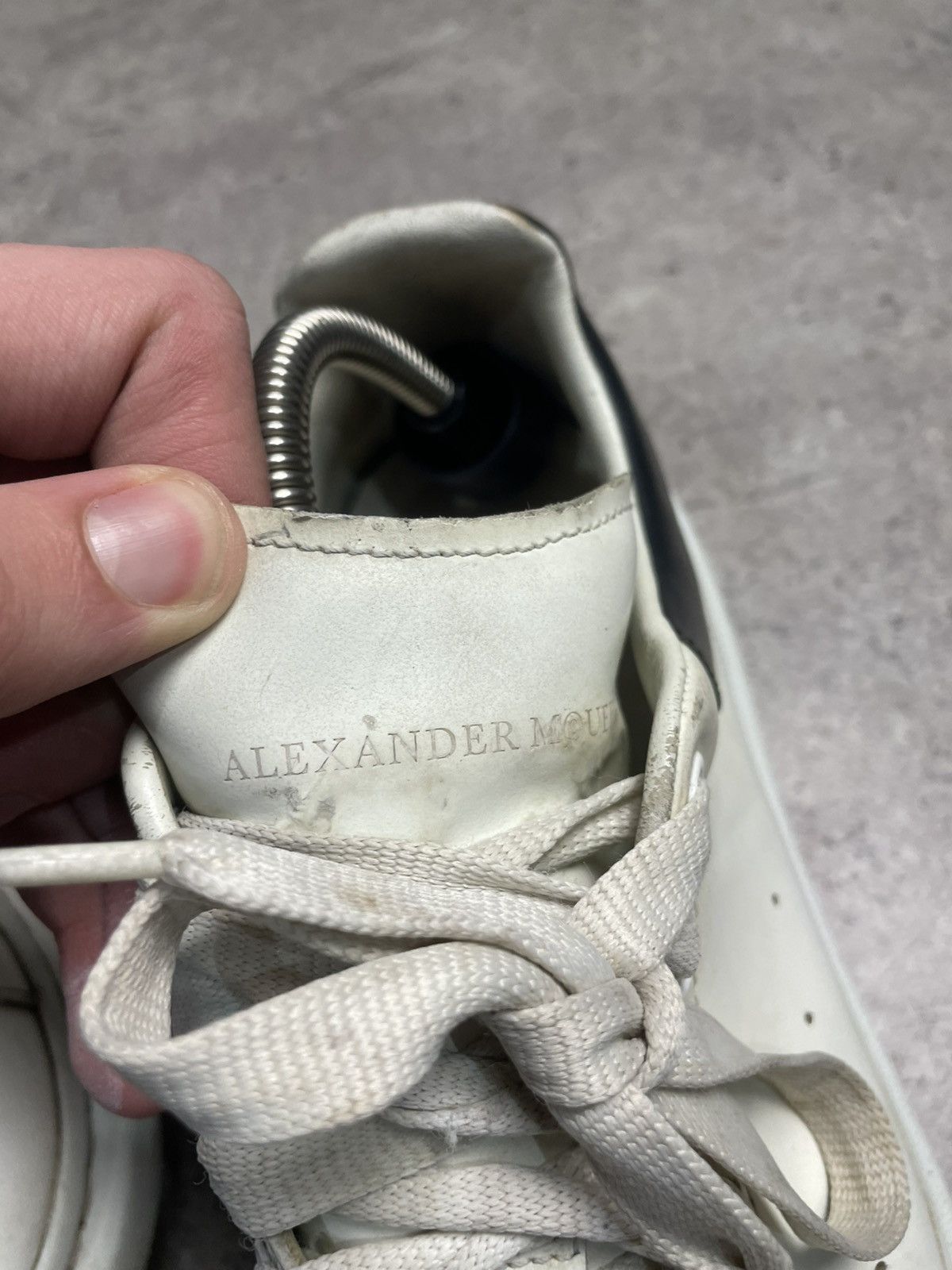 Alexander McQueen Alexander McQueen Sneakers Size 41.5 Size US 8.5 / EU 41-42 - 9 Thumbnail