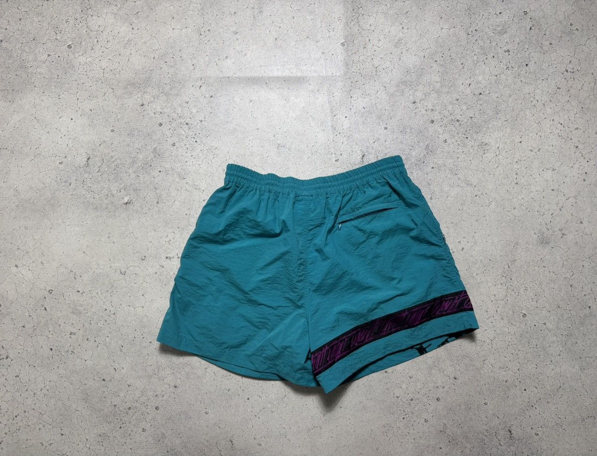 Nike Nike Challenge Court Vintage 90’s Nylon Shorts Size XL Size US 36 / EU 52 - 7 Thumbnail