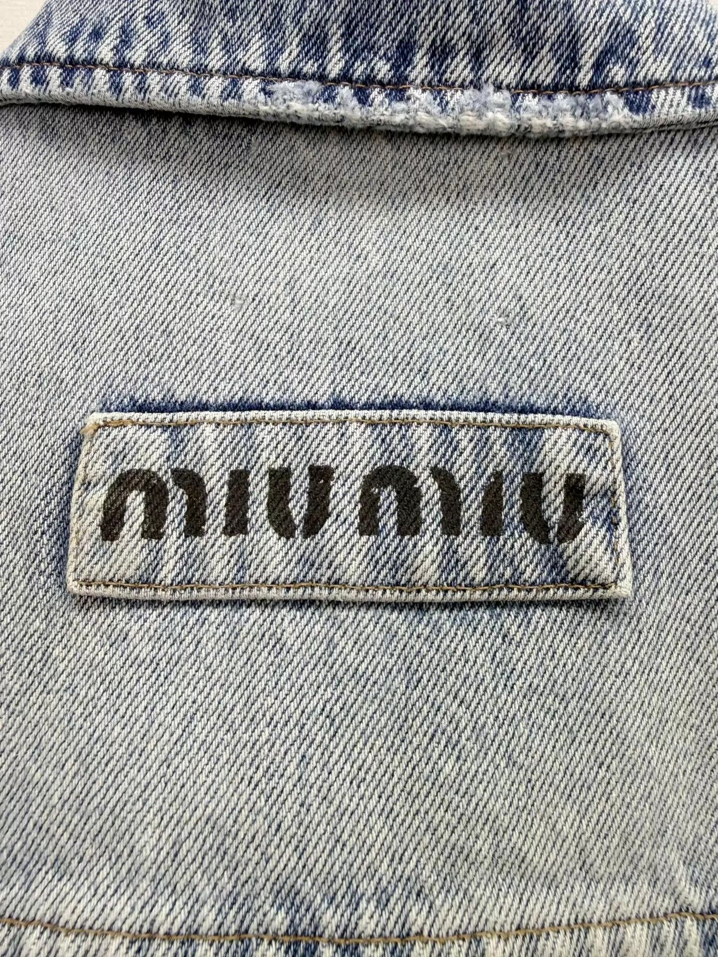 Miu Miu MIU MIU New with Tags Denim Jacket 36 Worn Once Size XS / US 0-2 / IT 36-38 - 6 Thumbnail