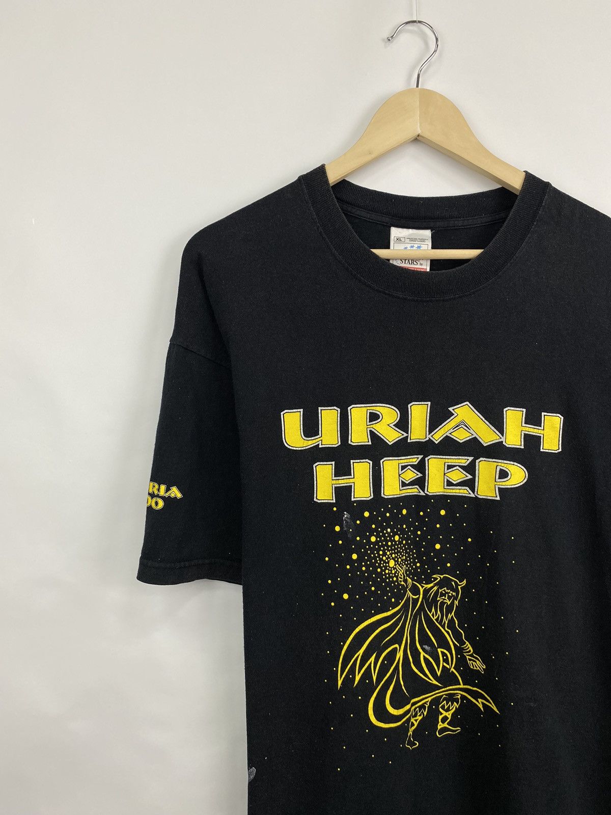 Band Tees Vintage 2000 Uriah Heep Astoria Concert T-Shirt Rare Retro Size US XL / EU 56 / 4 - 1 Thumbnail