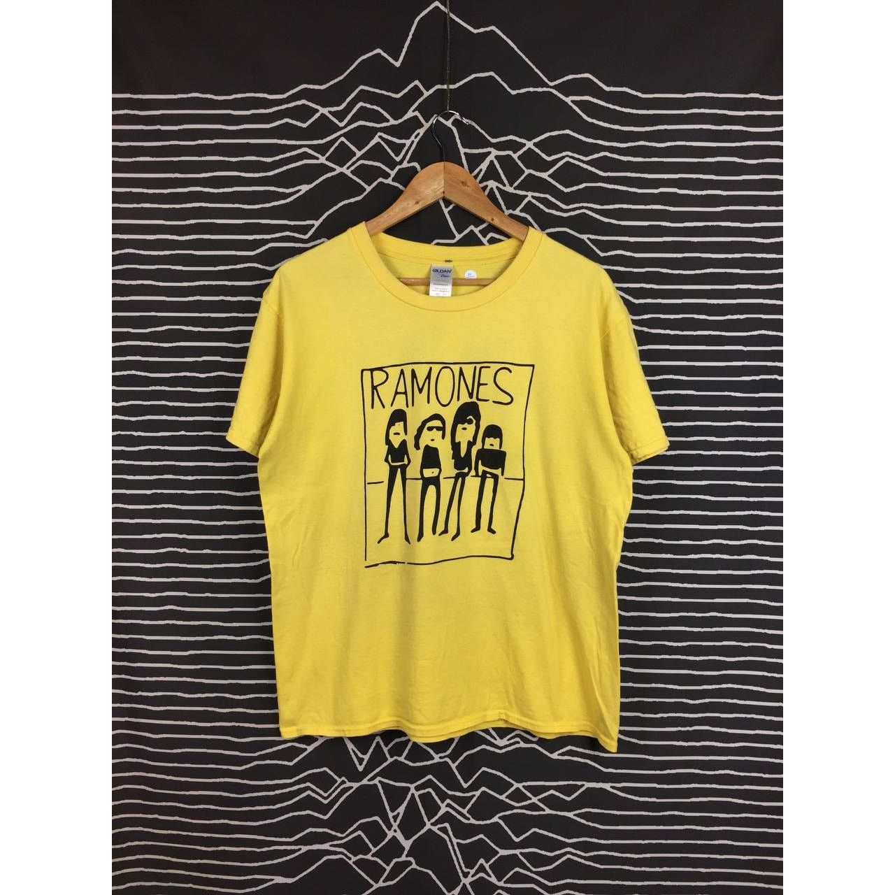 Band Tees × Vintage Ramones American Punk Rock Band Tee Size L Size US L / EU 52-54 / 3 - 2 Thumbnail