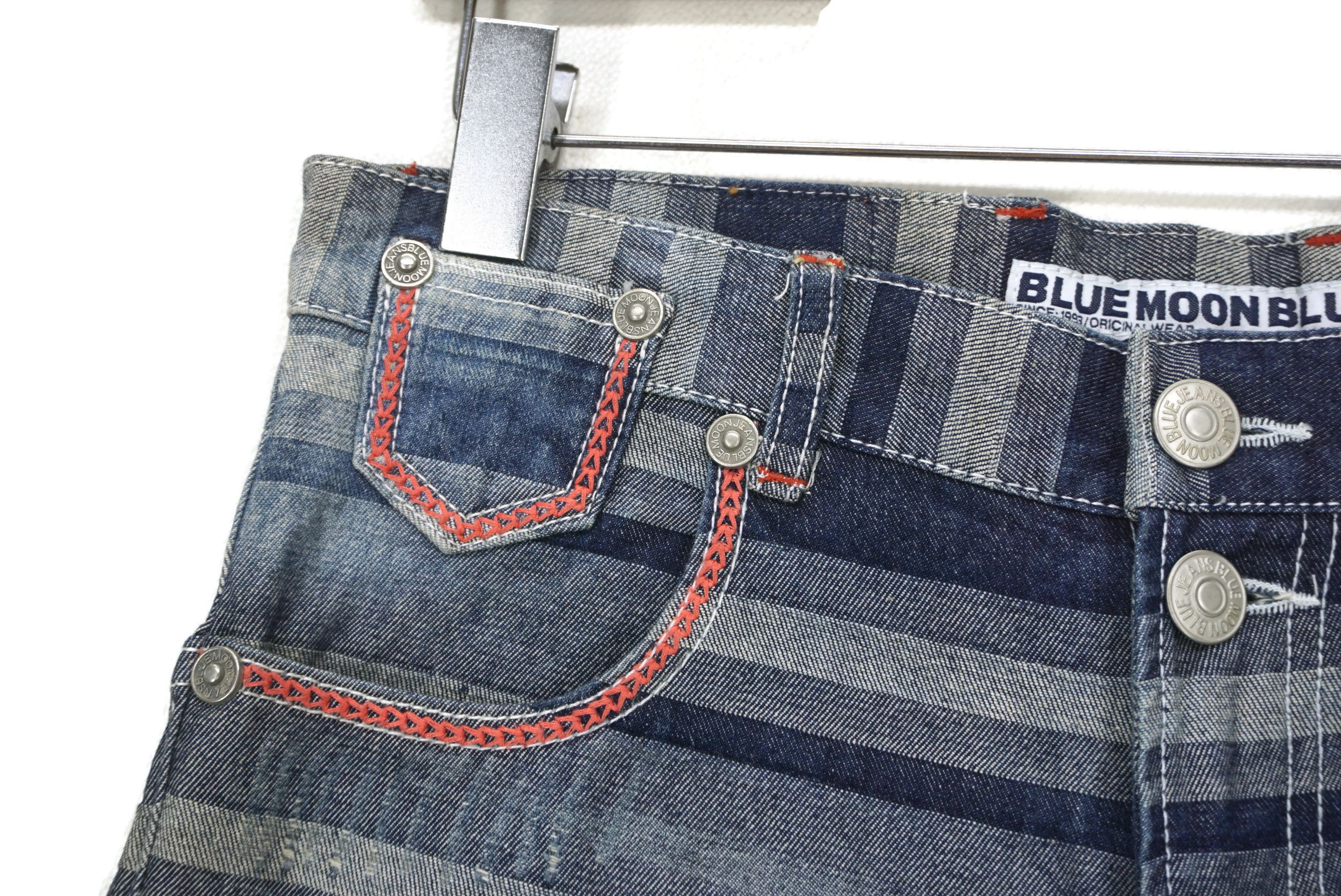 Japanese Brand Blue Moon Blue Jeans fit W31xL28 Embroidered Jacquard Denim Size 26" / US 2 / IT 38 - 4 Thumbnail