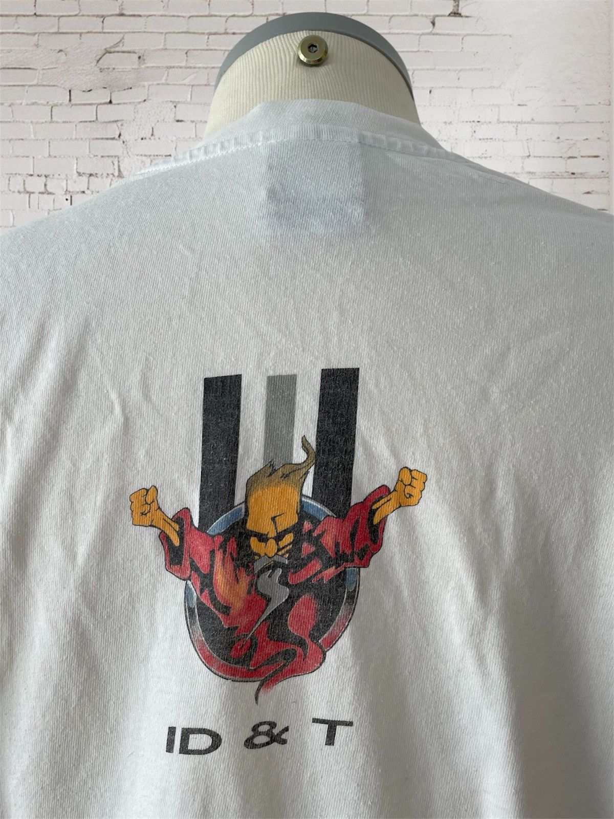 Vintage Vintage ID&T Long Sleeve T-Shirt Size US XL / EU 56 / 4 - 7 Thumbnail