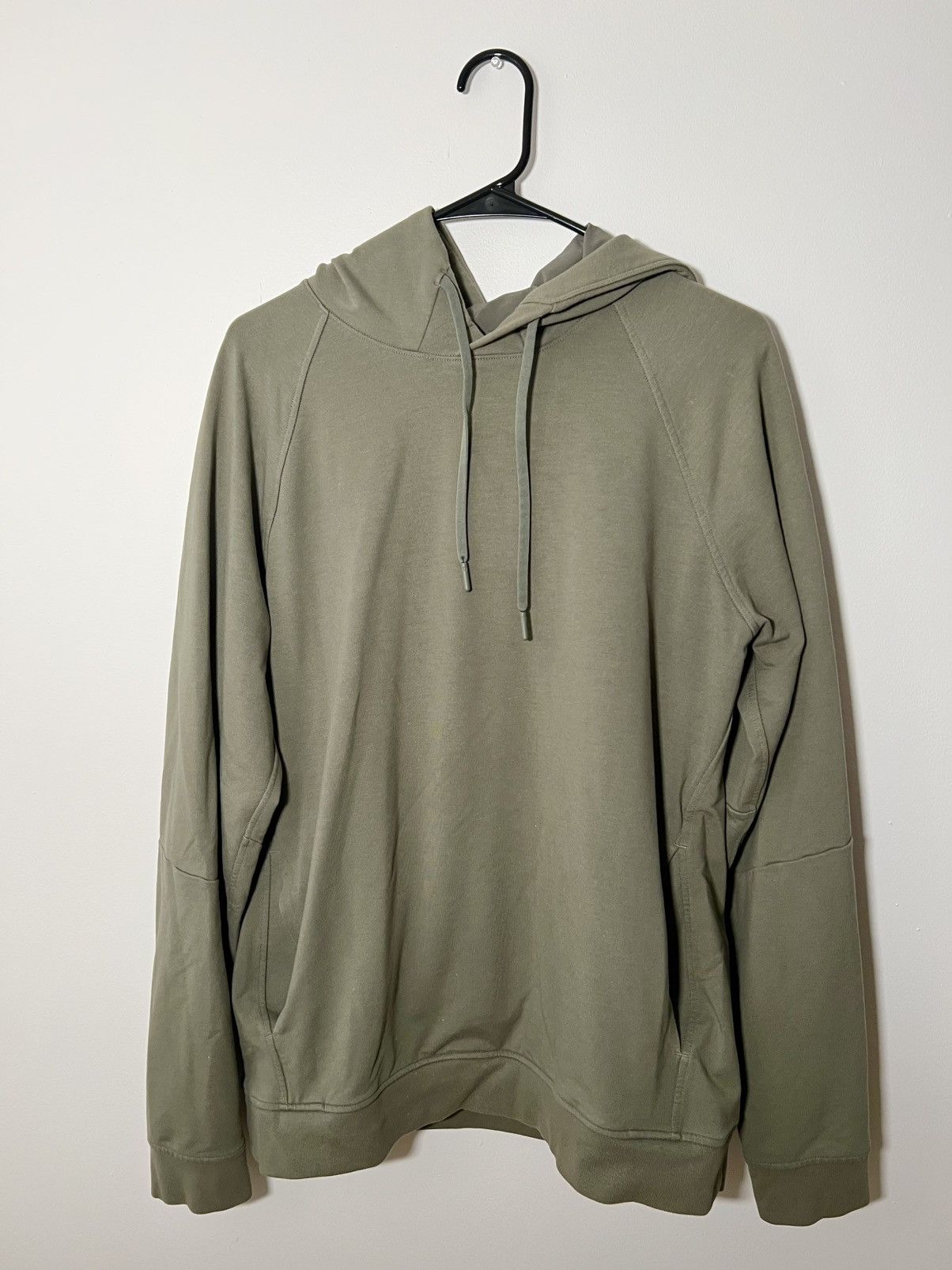 Lululemon (Lululemon) Sage Green Sweatshirt Size US M / EU 48-50 / 2 - 1 Thumbnail