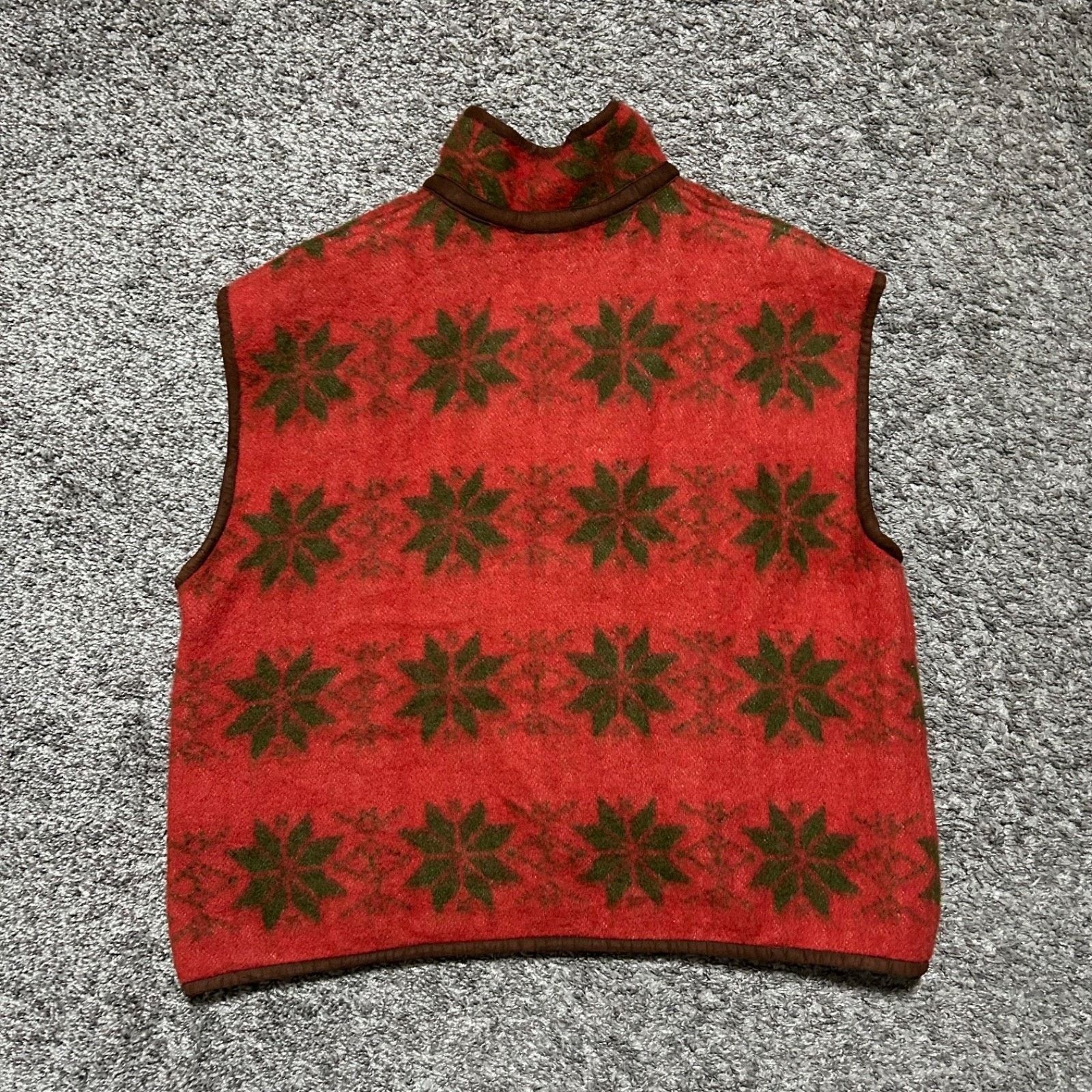 Vintage Vintage Norwegian Wool Vest Sleeveless Jacket Red Medium Size M / US 6-8 / IT 42-44 - 12 Thumbnail